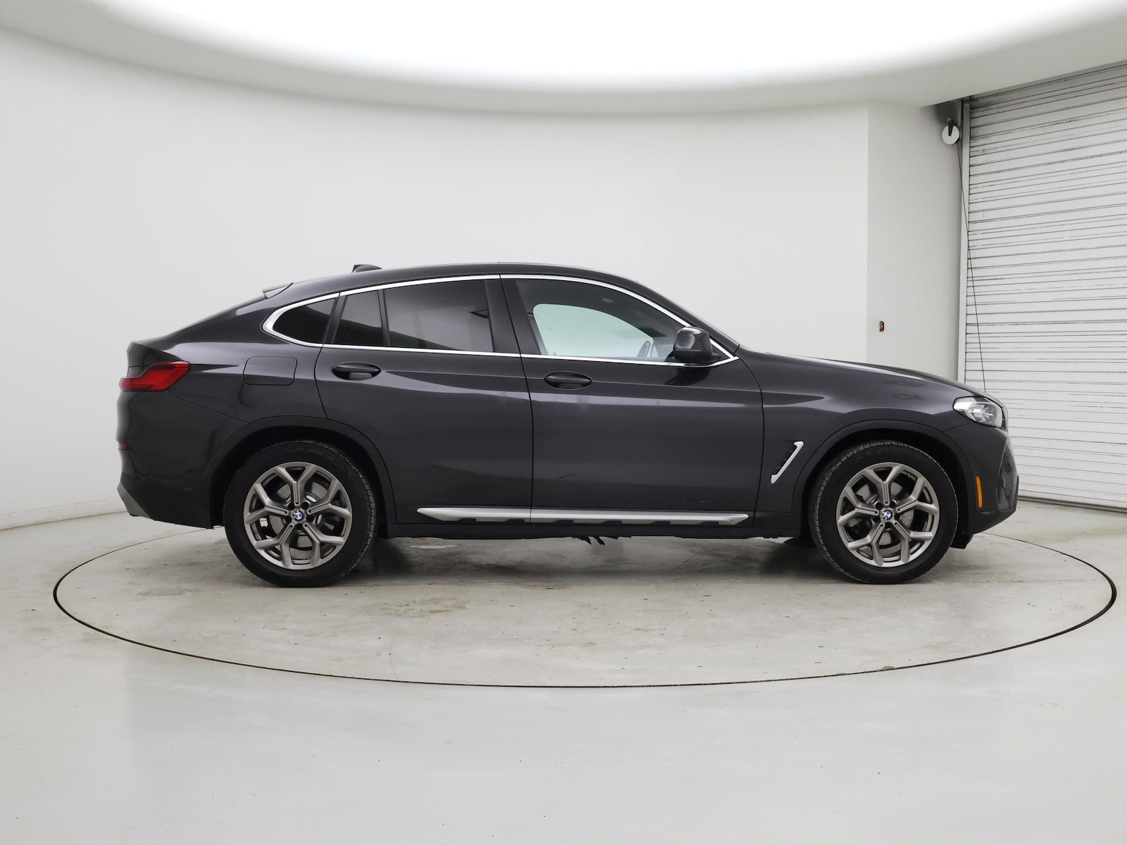 2022 BMW X4 30i - Photo 8
