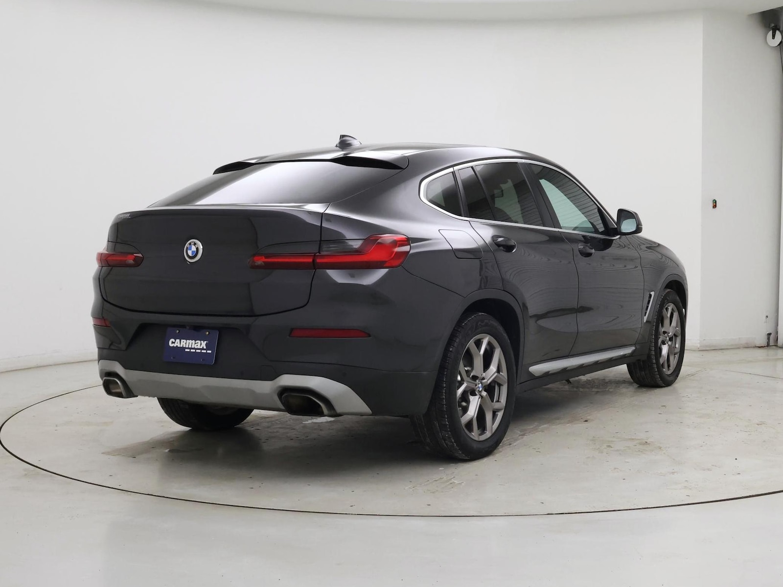 2022 BMW X4 30i - Photo 9