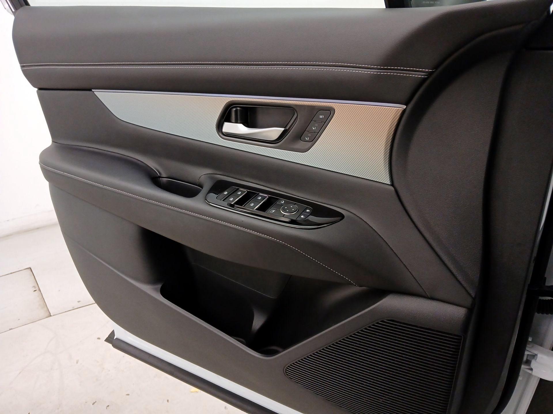 Thumbnail: 2025 Nissan Murano - 12