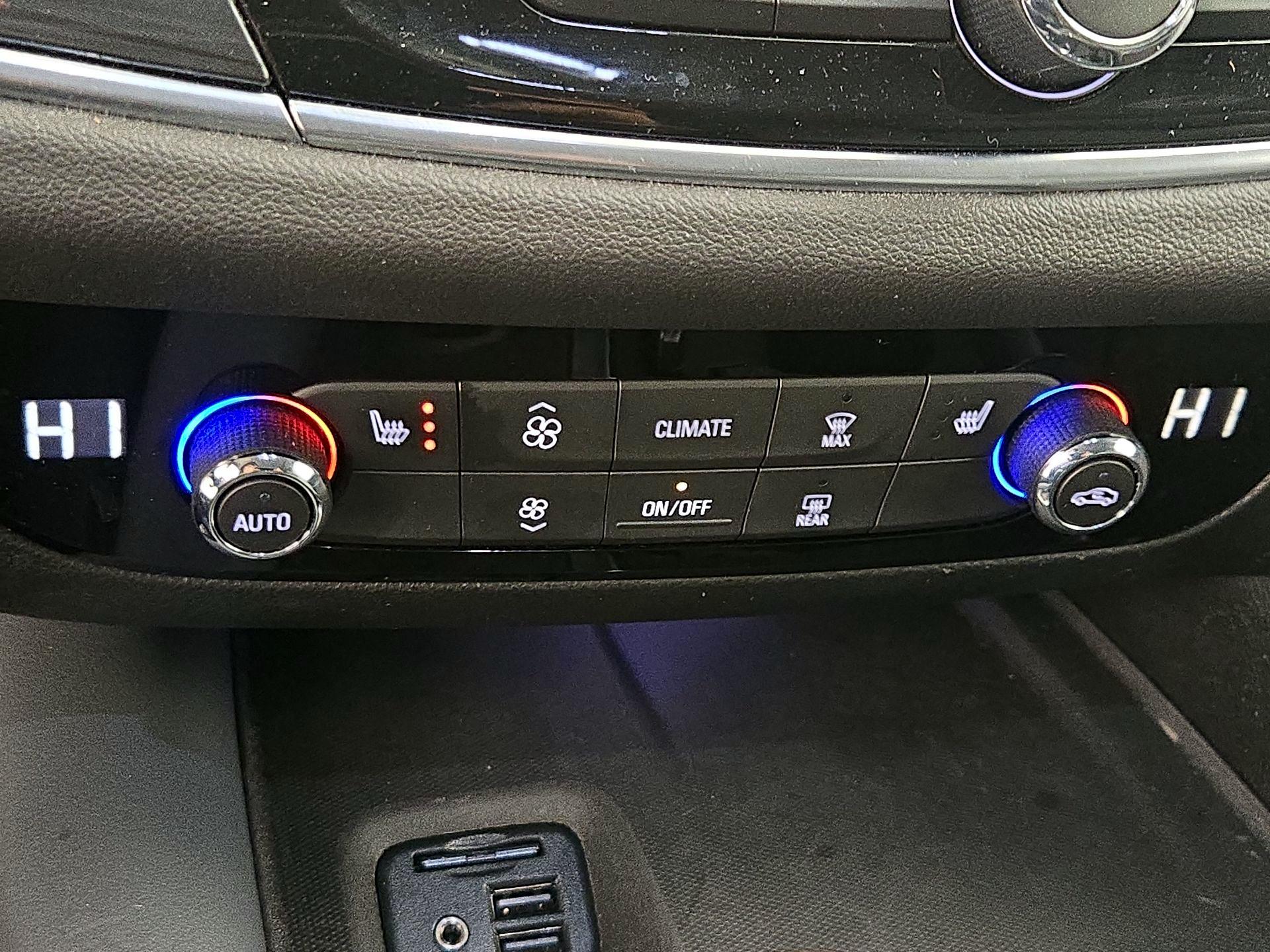 Thumbnail: 2021 Buick Enclave - 17