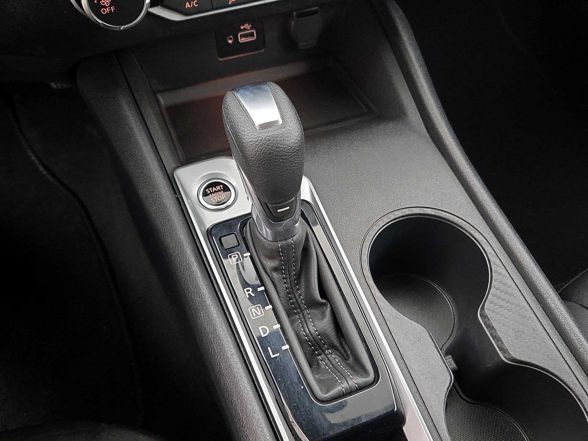 Thumbnail: 2022 Nissan Altima - 17