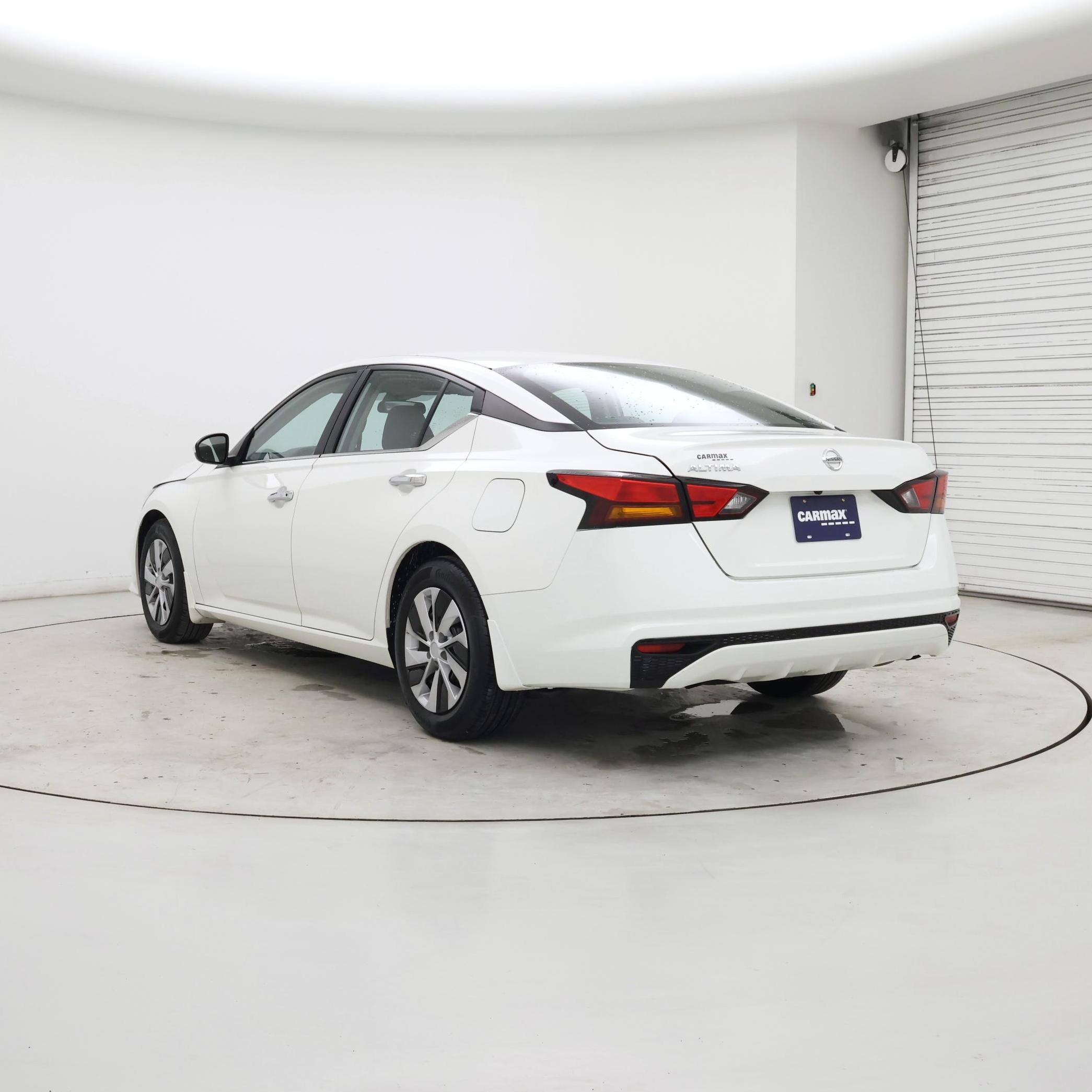 Thumbnail: 2022 Nissan Altima - 2