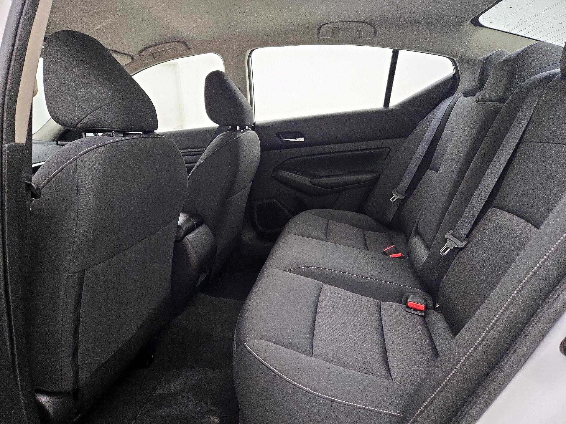 Thumbnail: 2022 Nissan Altima - 19