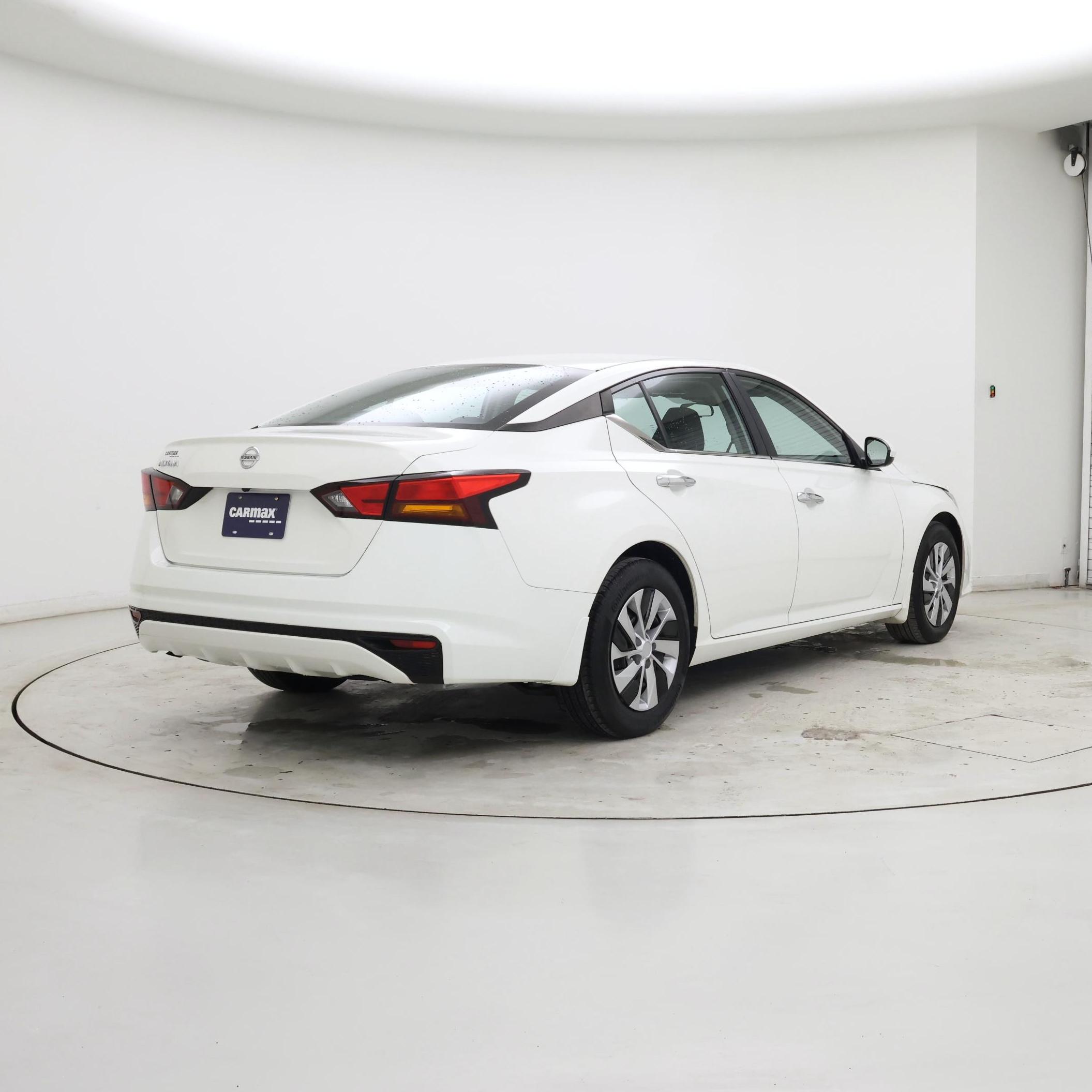 Thumbnail: 2022 Nissan Altima - 8