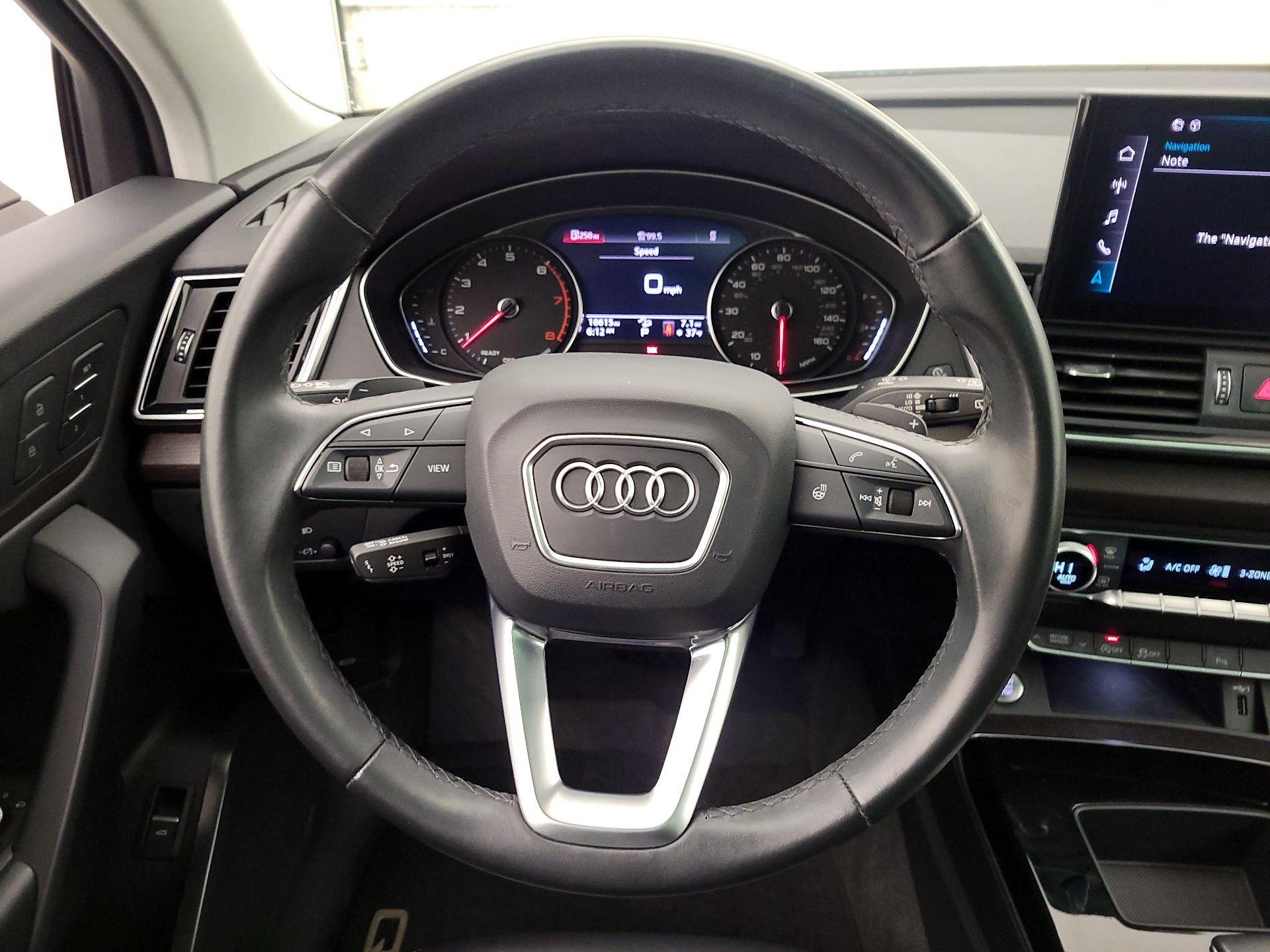 Thumbnail: 2023 Audi Q5 - 10