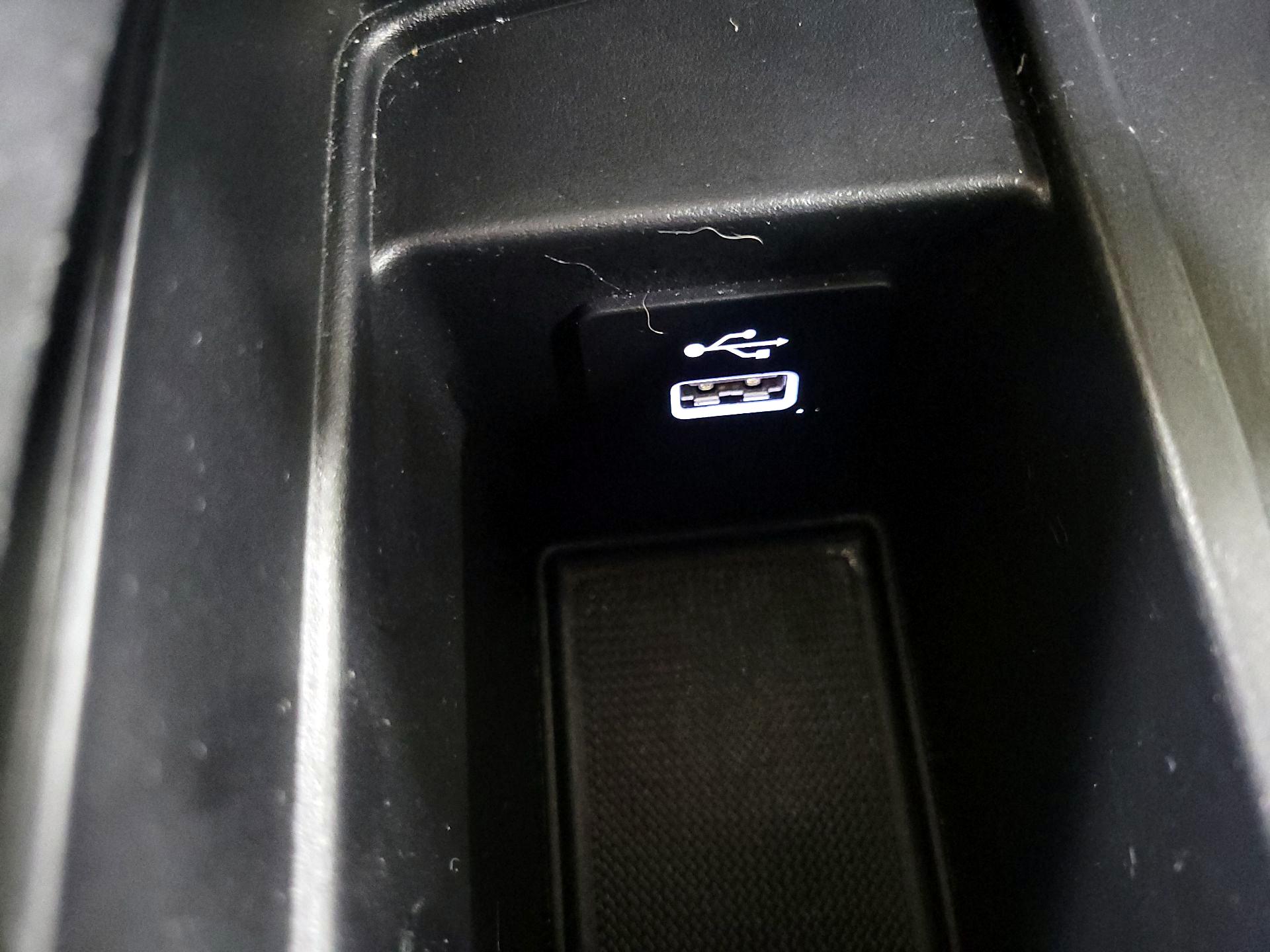 Thumbnail: 2023 Acura RDX - 19