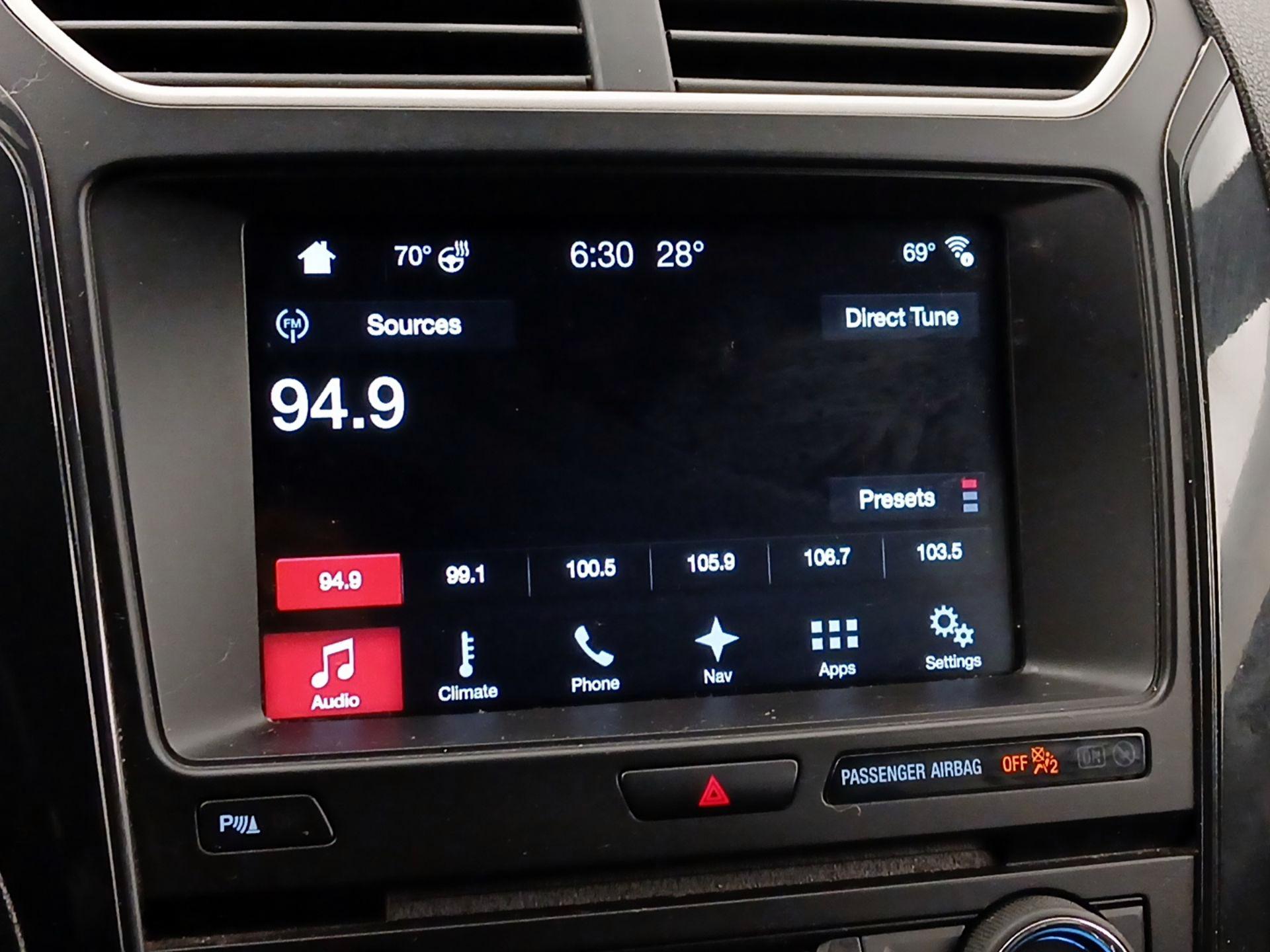 Thumbnail: 2017 Ford Explorer - 16