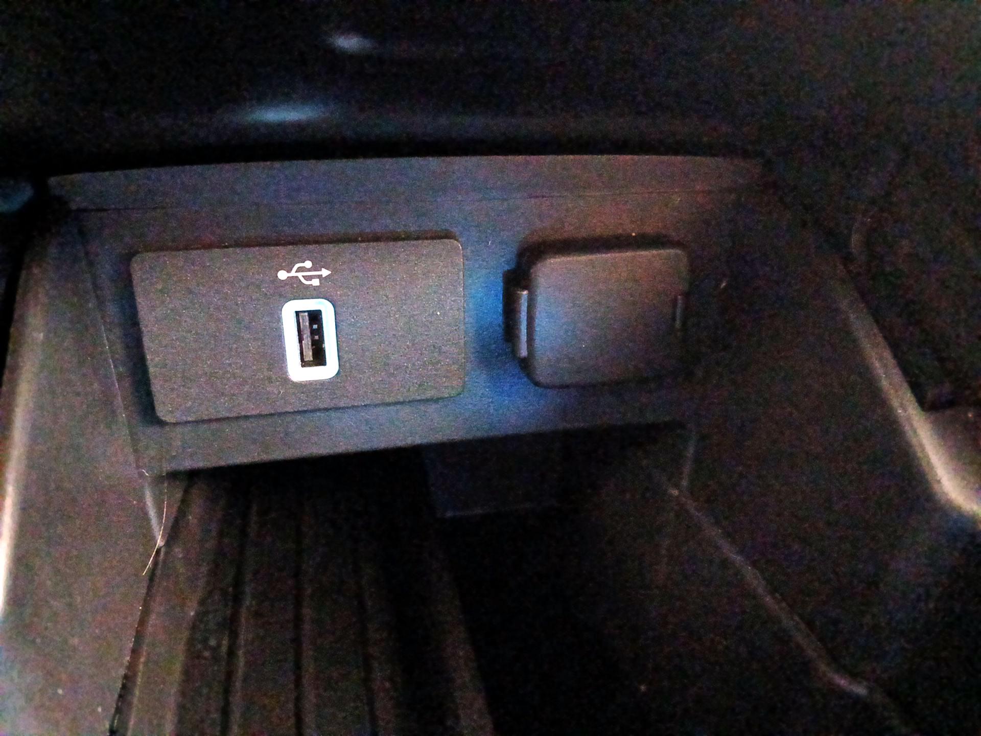 Thumbnail: 2017 Ford Explorer - 19