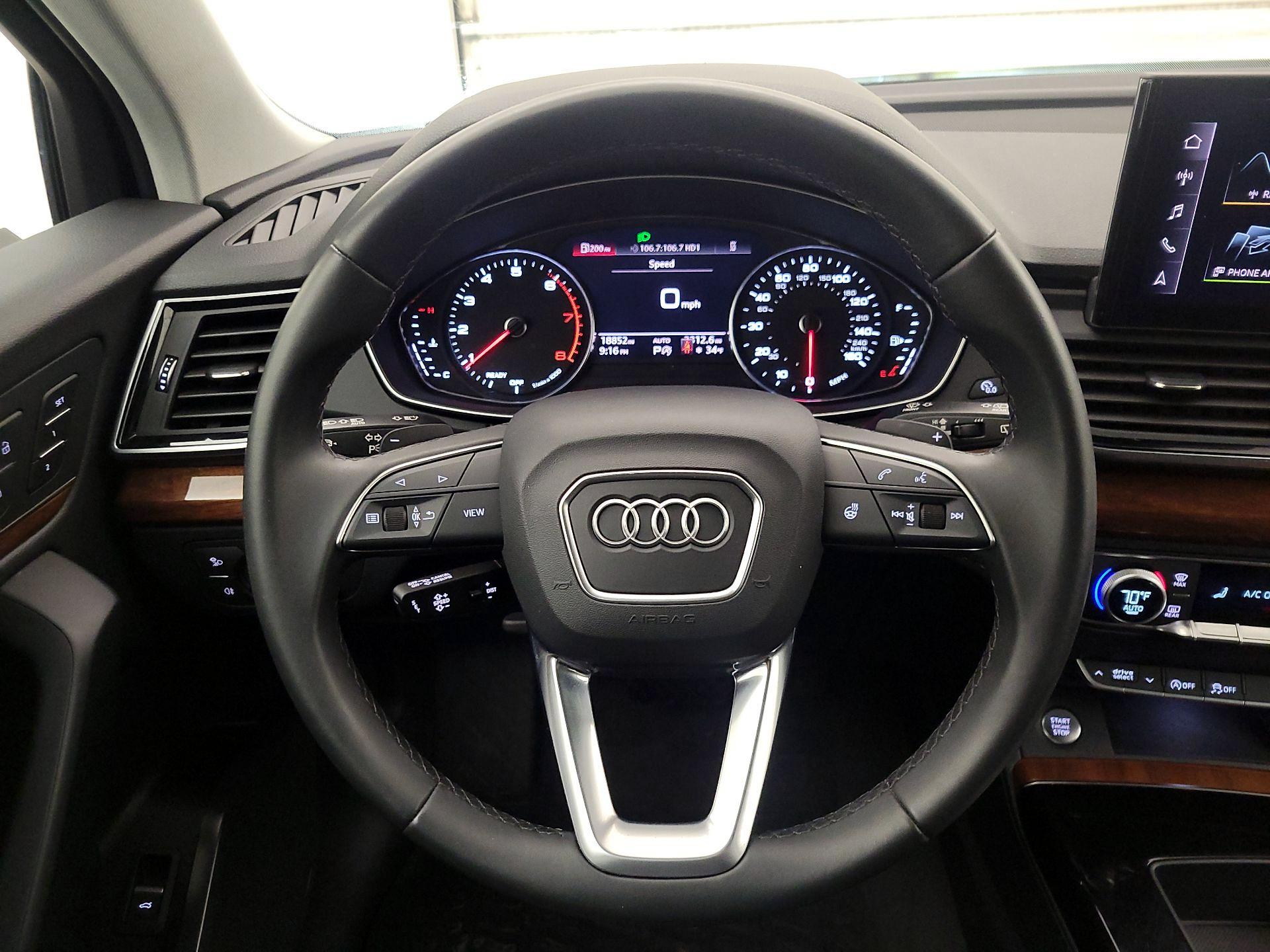 Thumbnail: 2023 Audi Q5 - 10