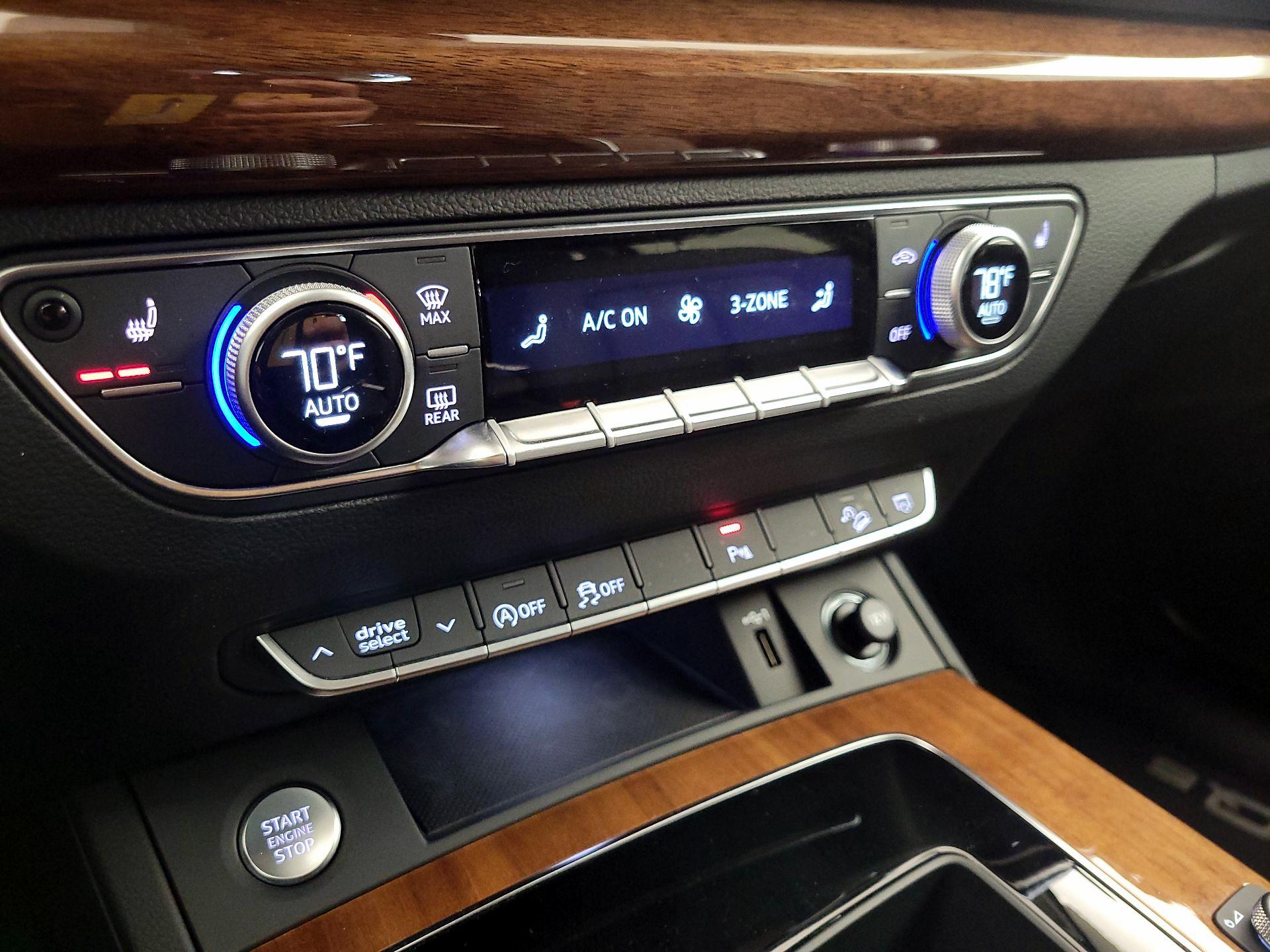 Thumbnail: 2023 Audi Q5 - 16