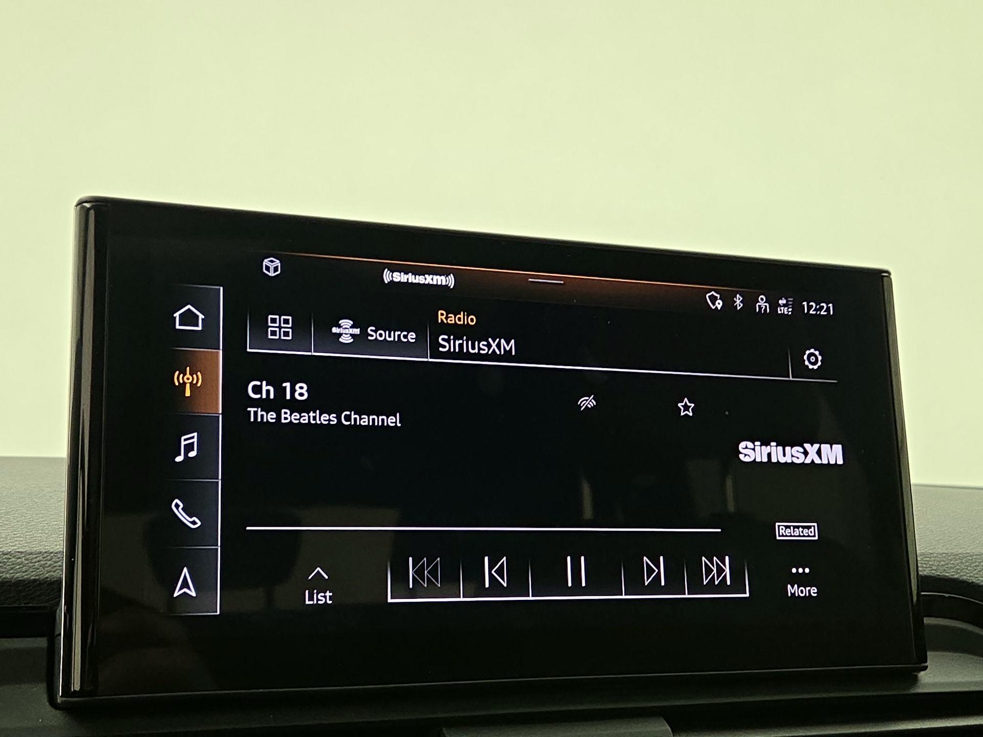 Thumbnail: 2023 Audi Q5 - 15