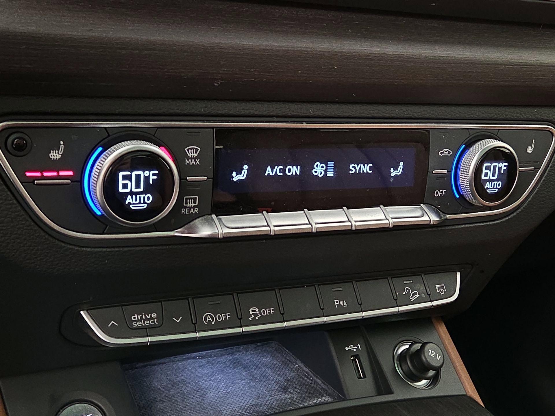 Thumbnail: 2023 Audi Q5 - 16