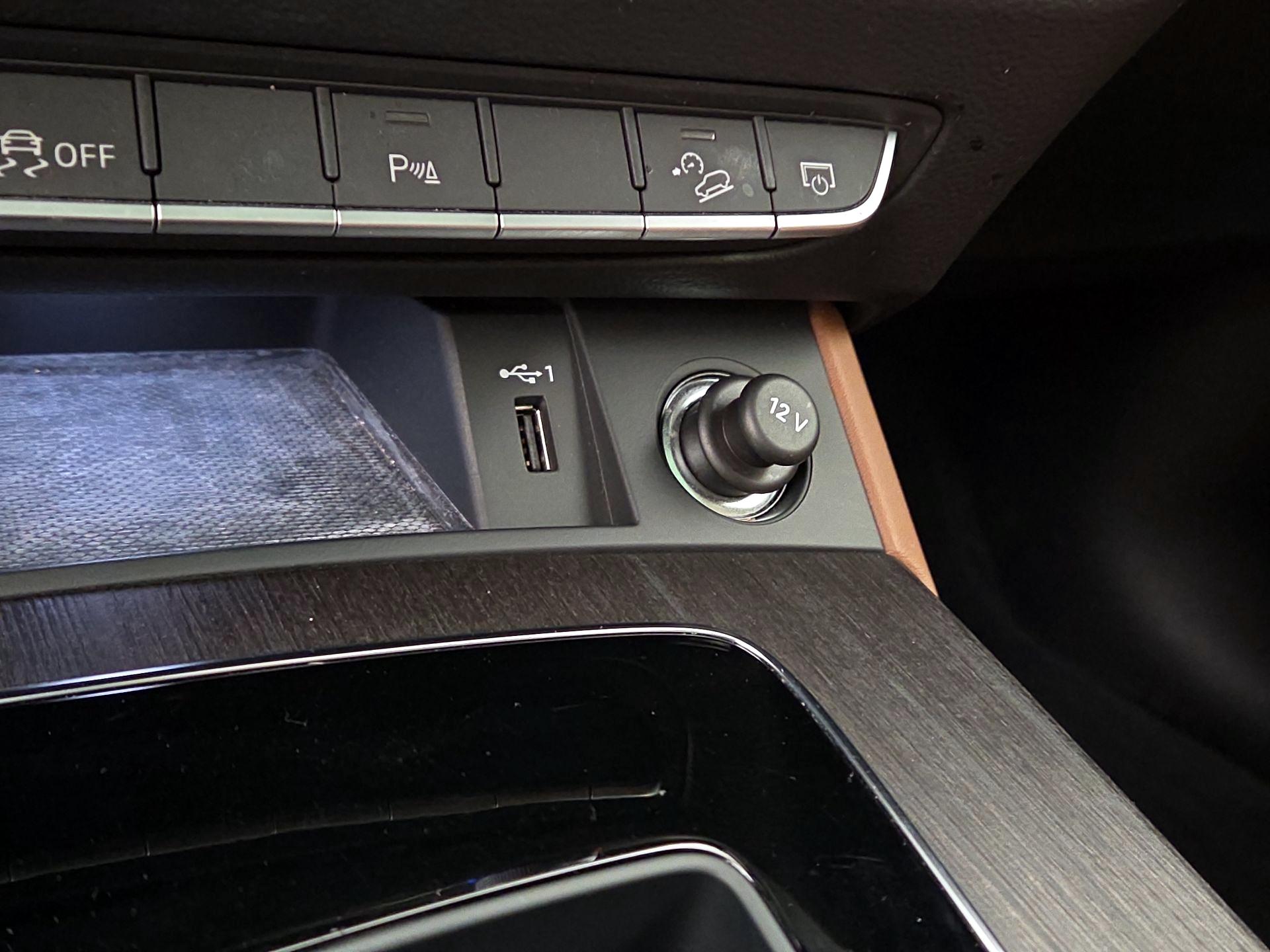 Thumbnail: 2023 Audi Q5 - 18