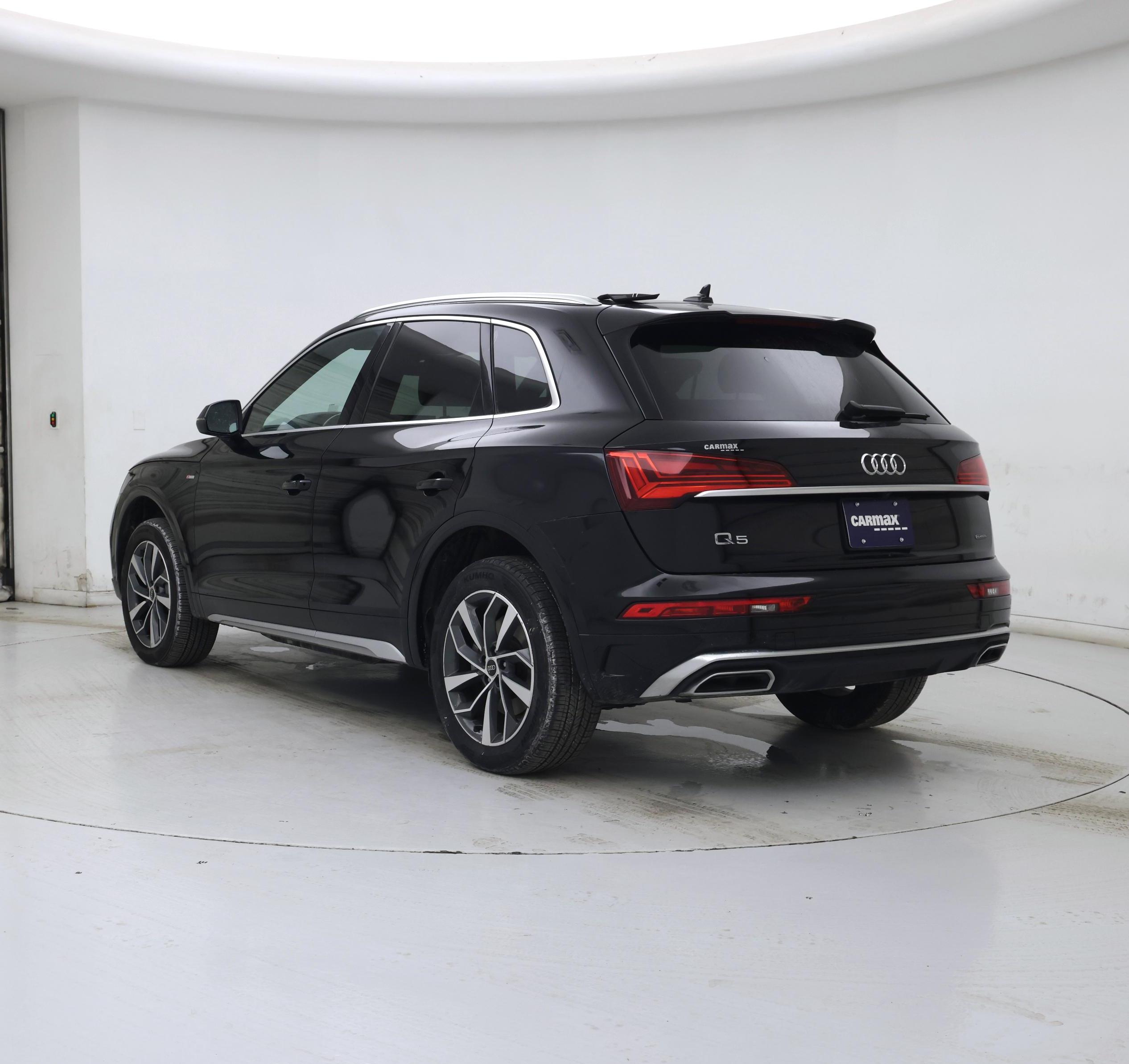 Thumbnail: 2023 Audi Q5 - 2