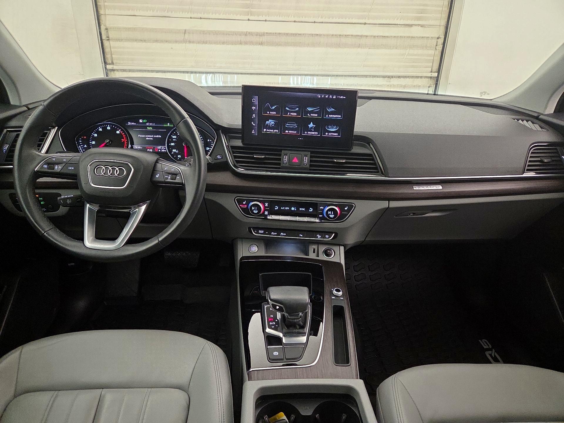 Thumbnail: 2023 Audi Q5 - 9