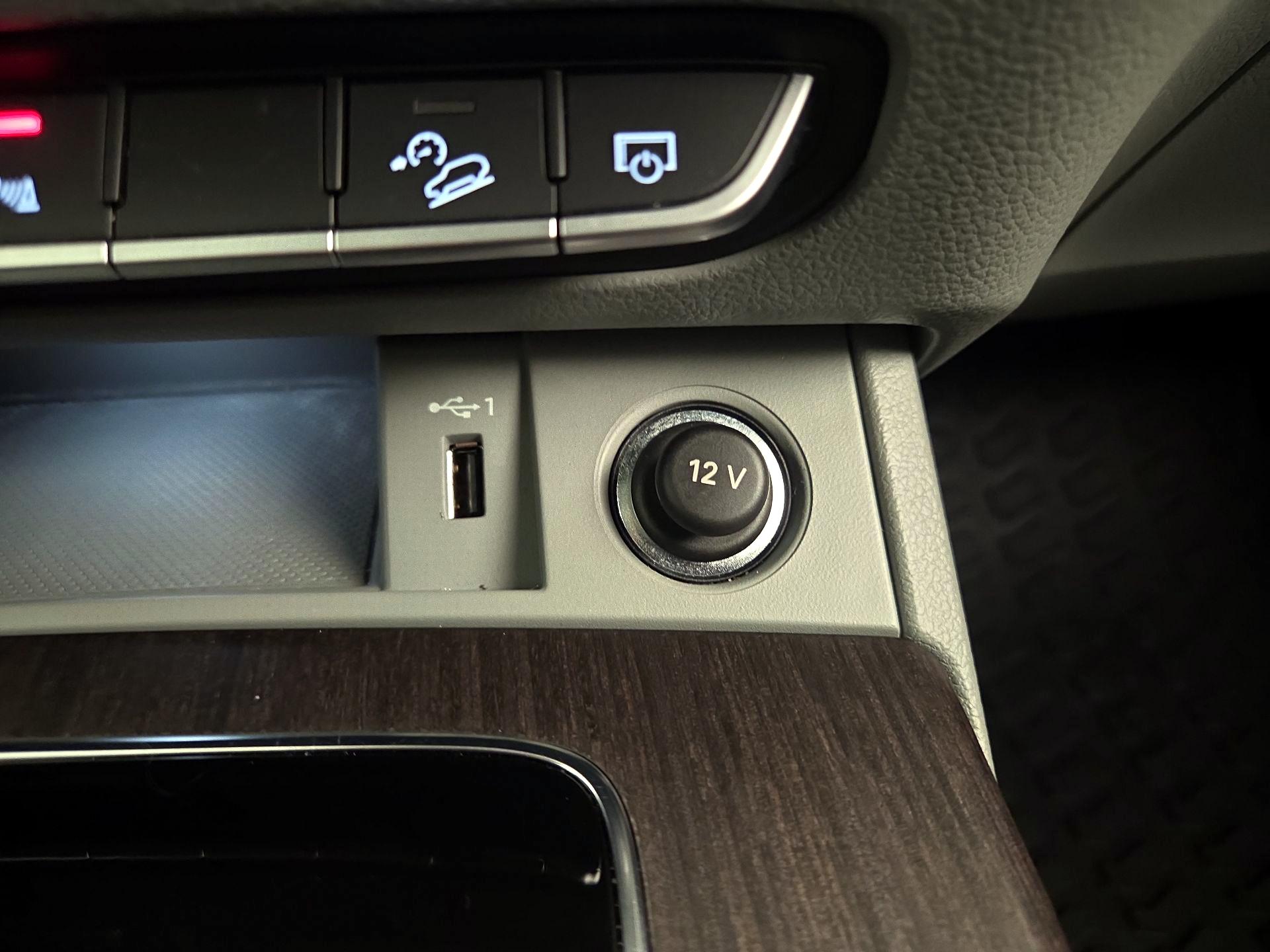 Thumbnail: 2023 Audi Q5 - 18