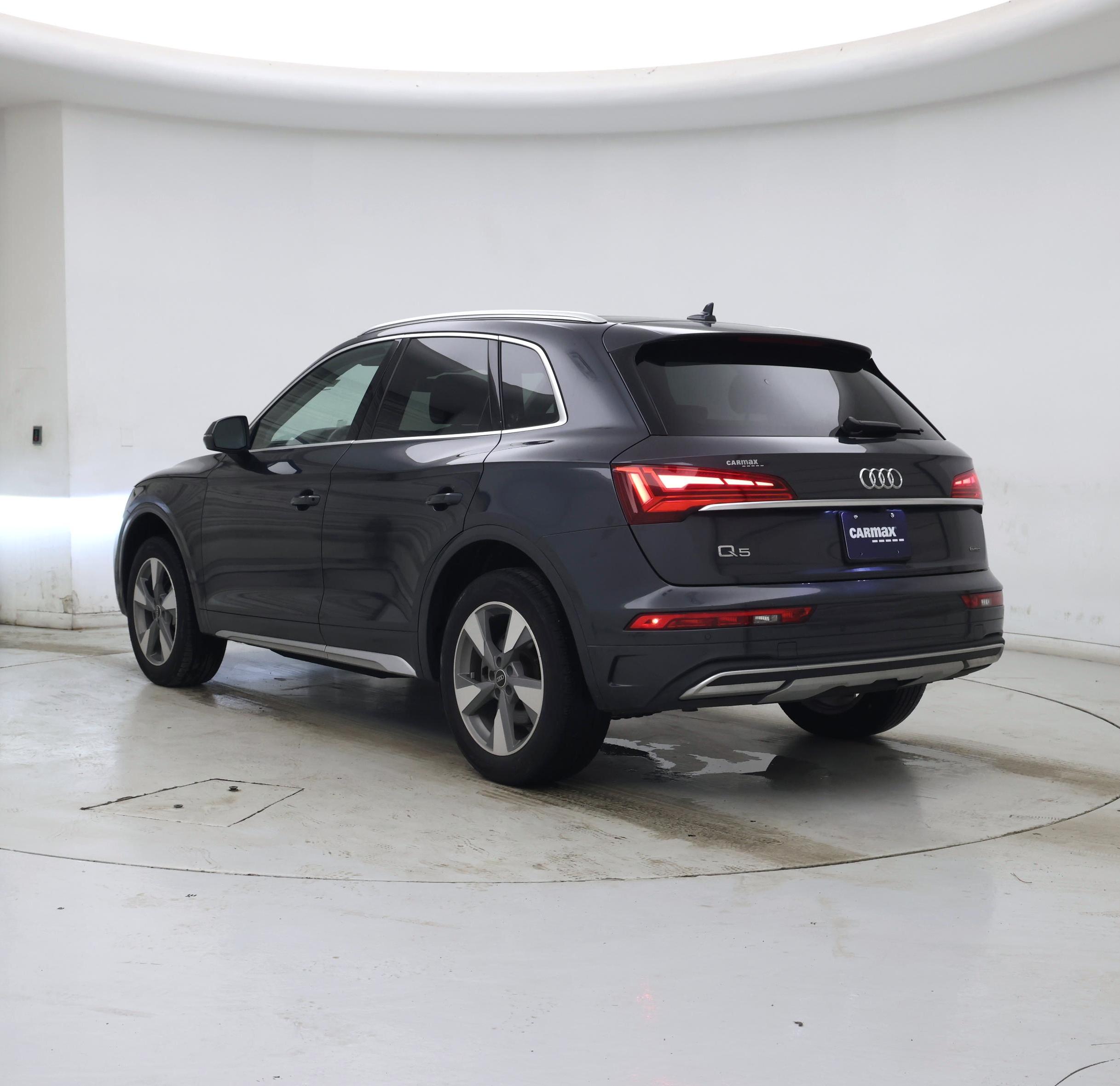 Thumbnail: 2023 Audi Q5 - 2