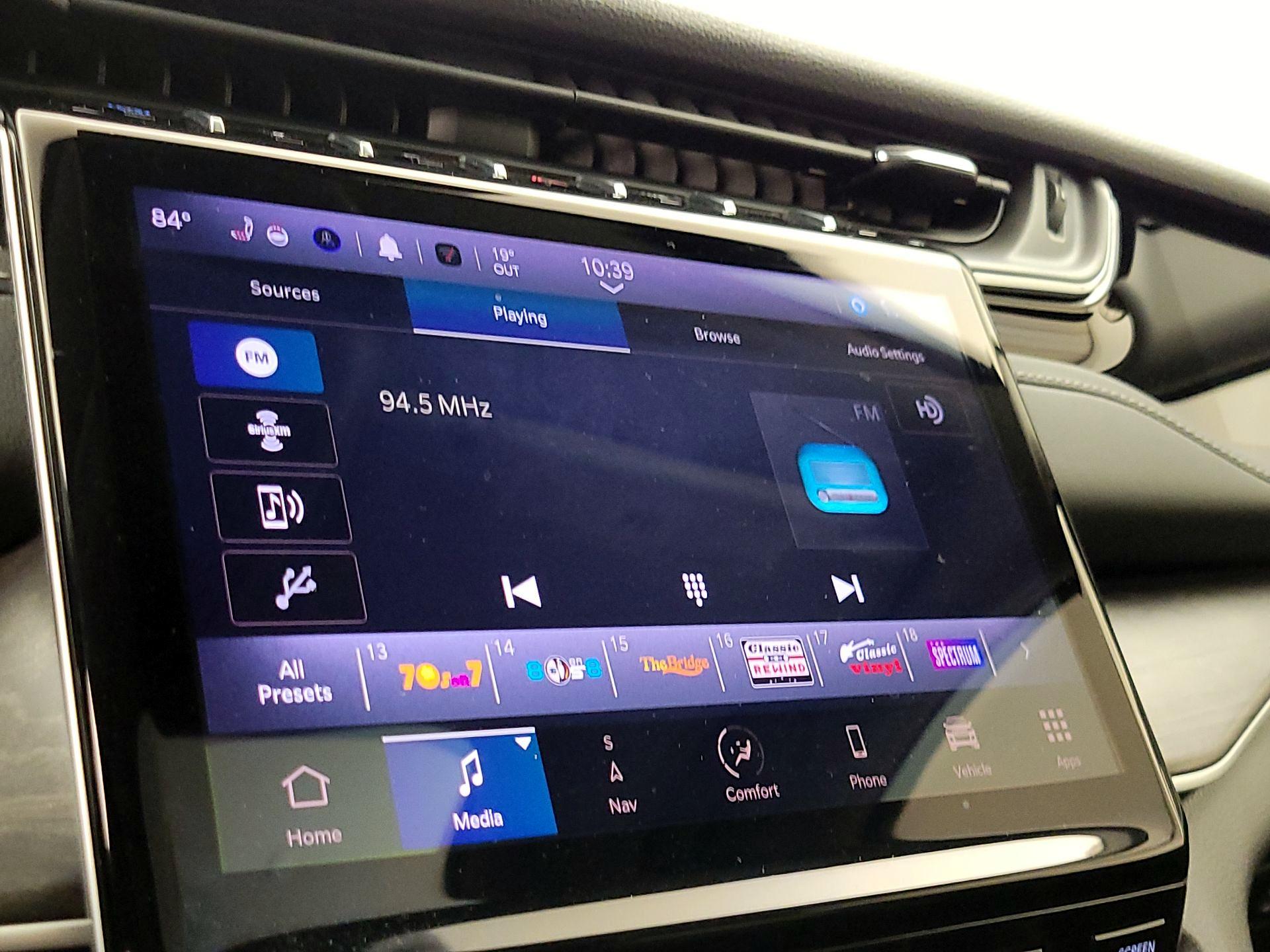 Thumbnail: 2023 Jeep Grand Cherokee - 15