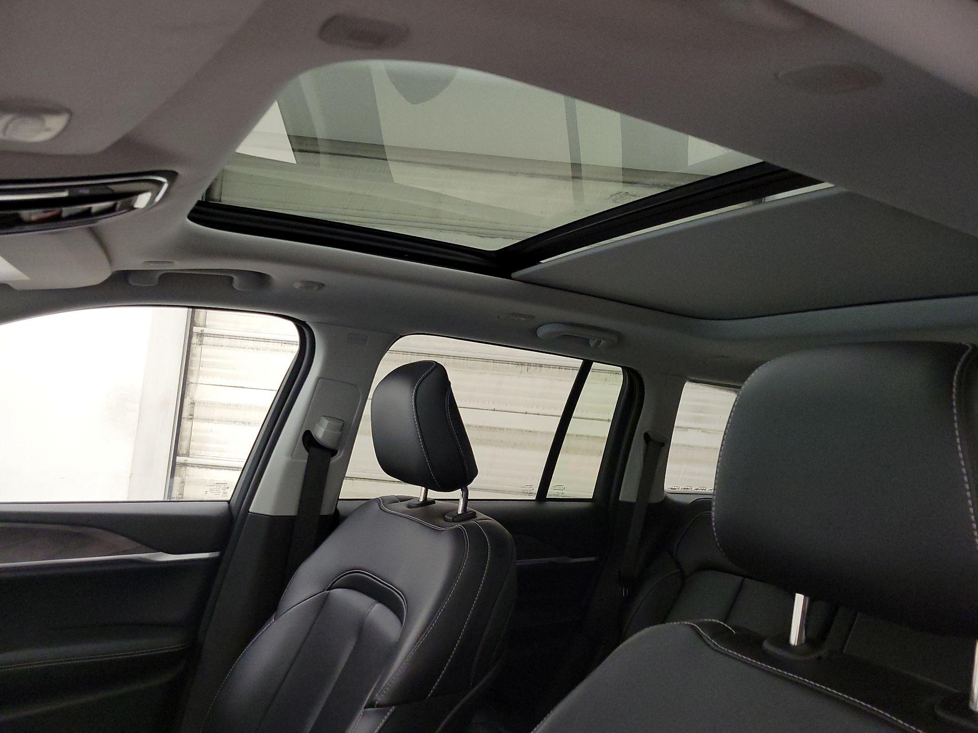 Thumbnail: 2023 Jeep Grand Cherokee - 19