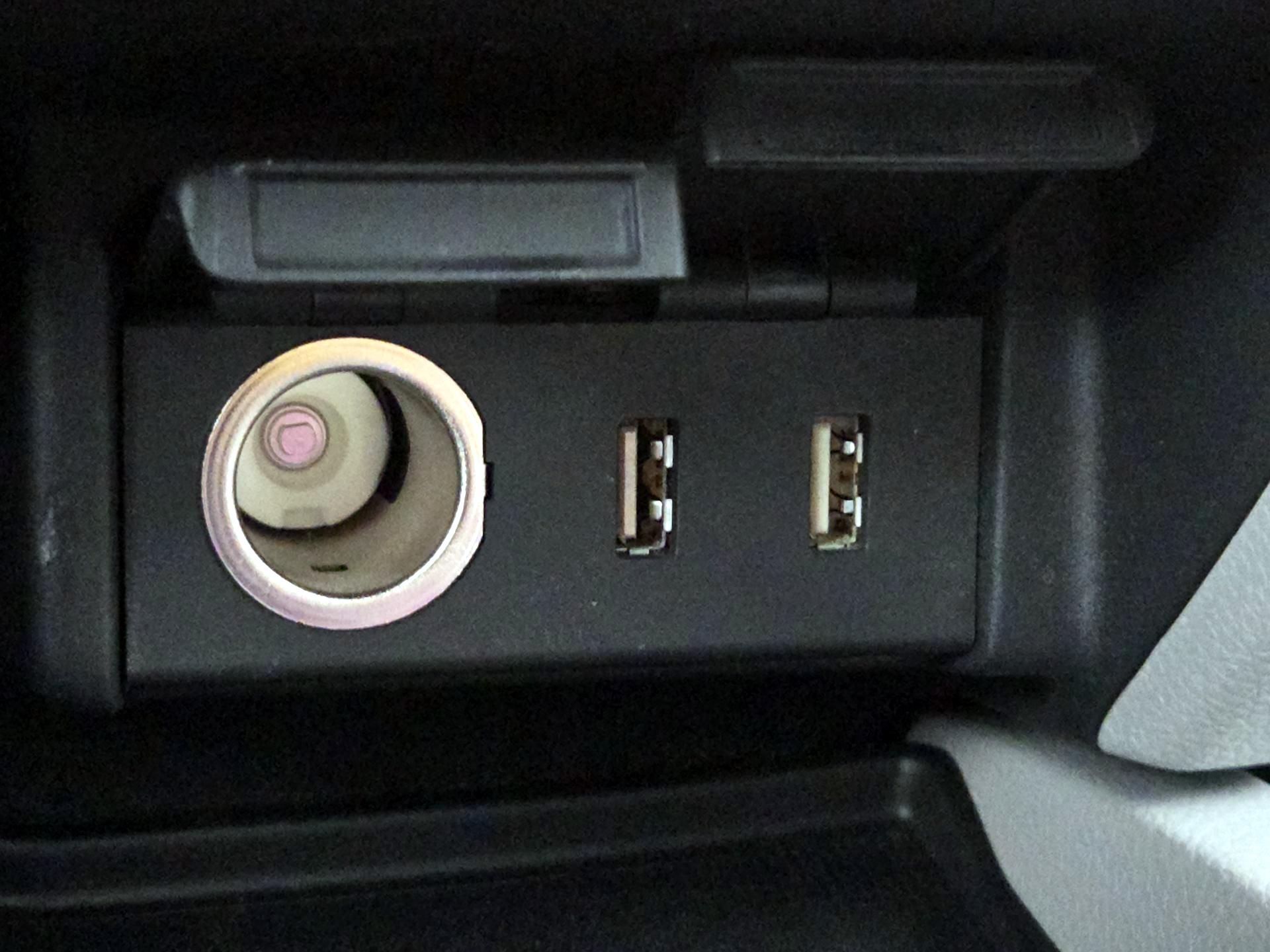 Thumbnail: 2017 Honda Pilot - 19