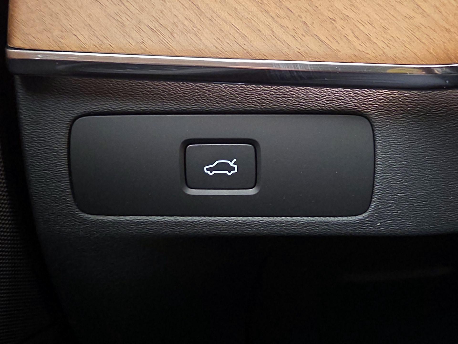 Thumbnail: 2023 Volvo XC90 - 13