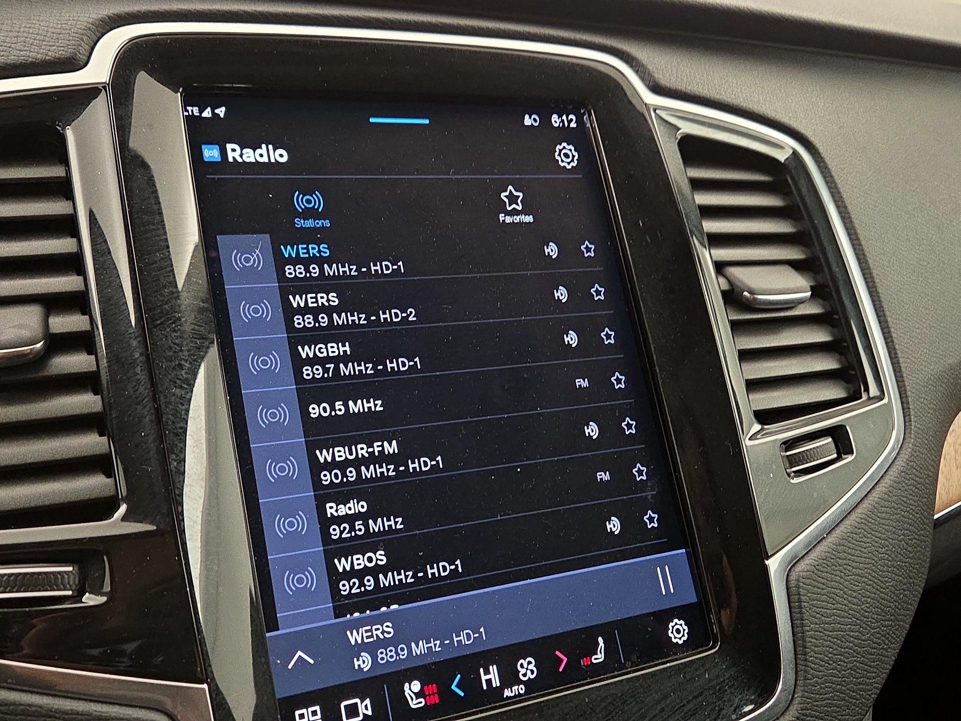 Thumbnail: 2023 Volvo XC90 - 16