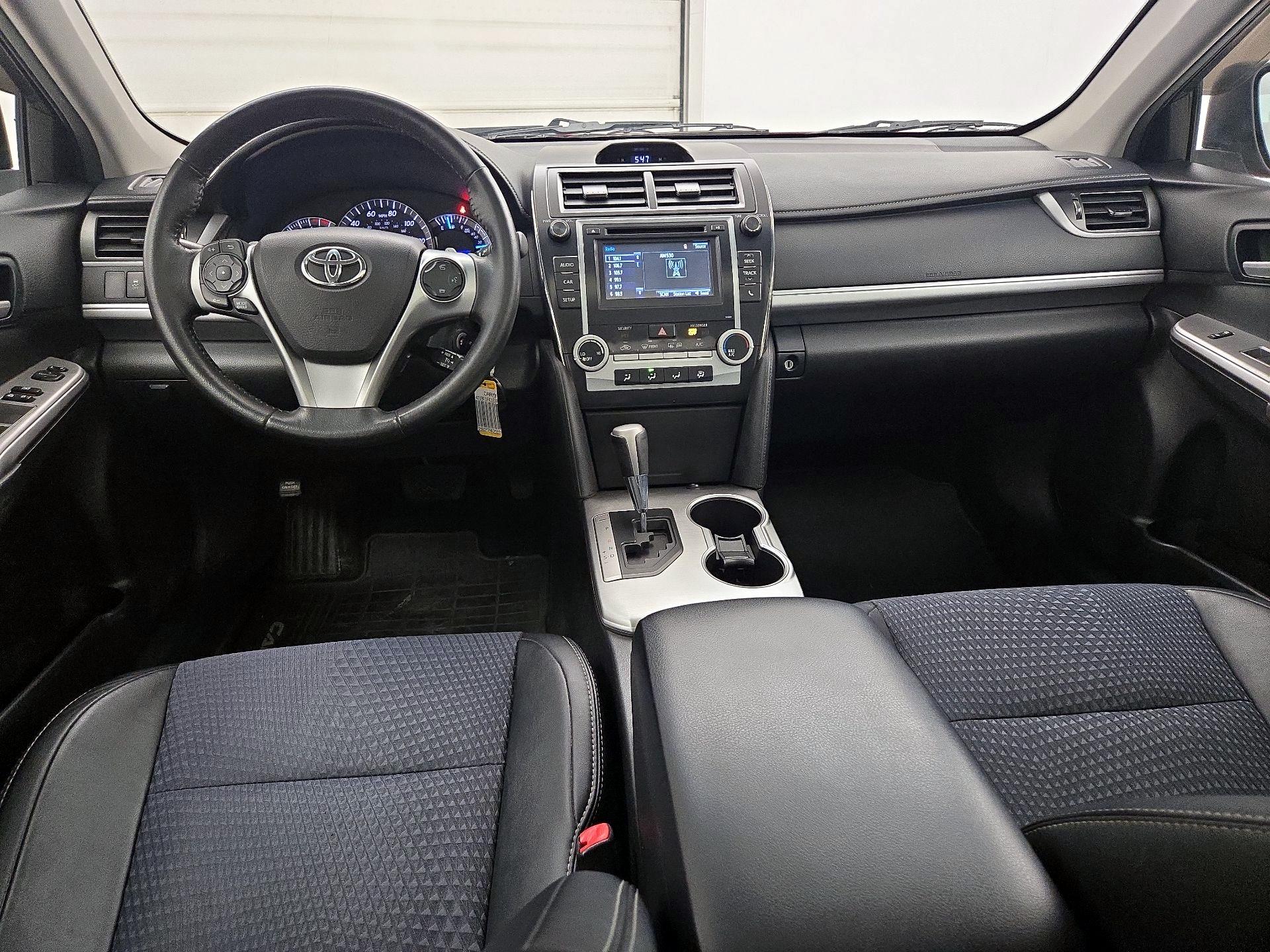 Thumbnail: 2014 Toyota Camry - 9