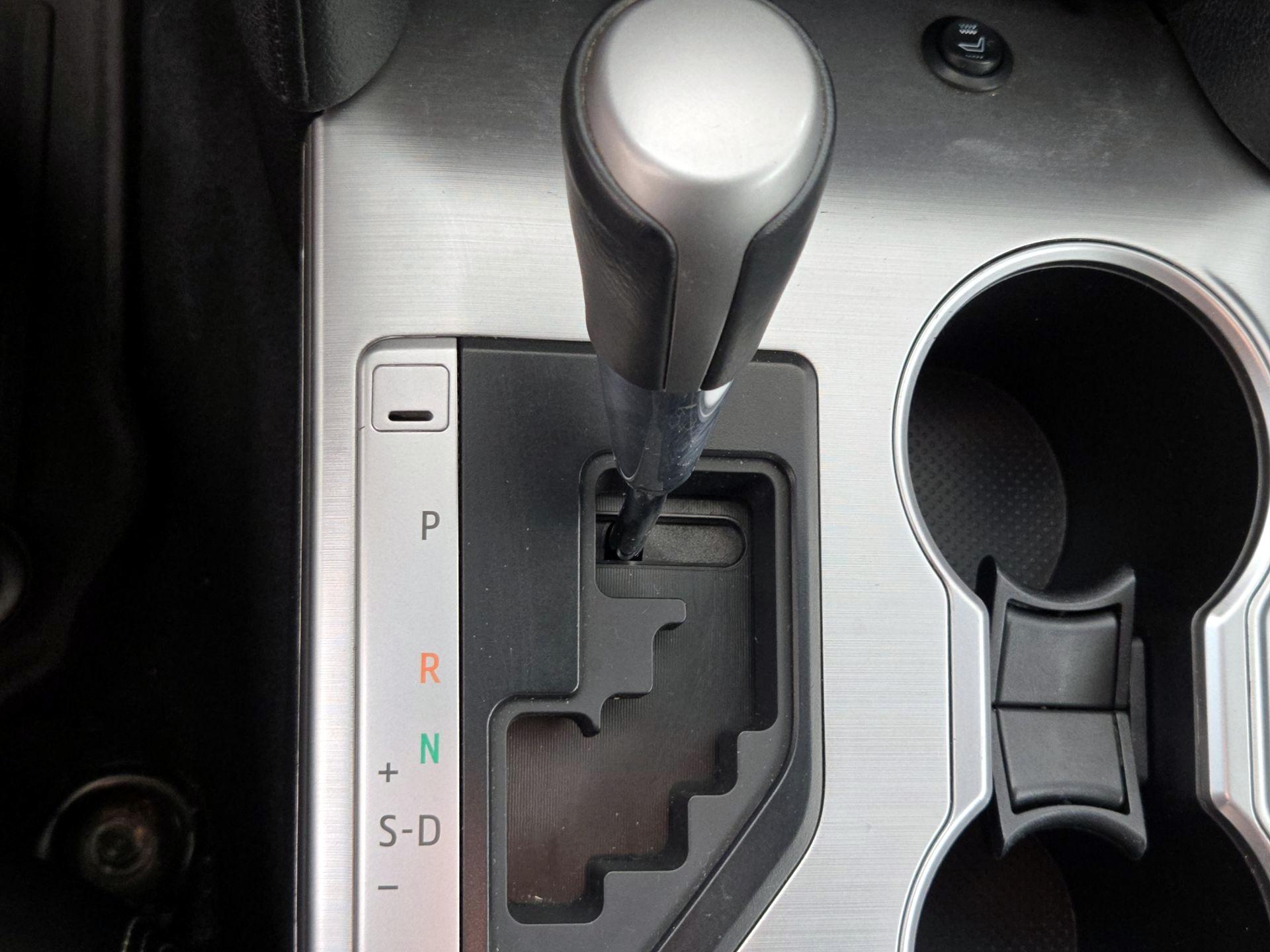 Thumbnail: 2014 Toyota Camry - 17