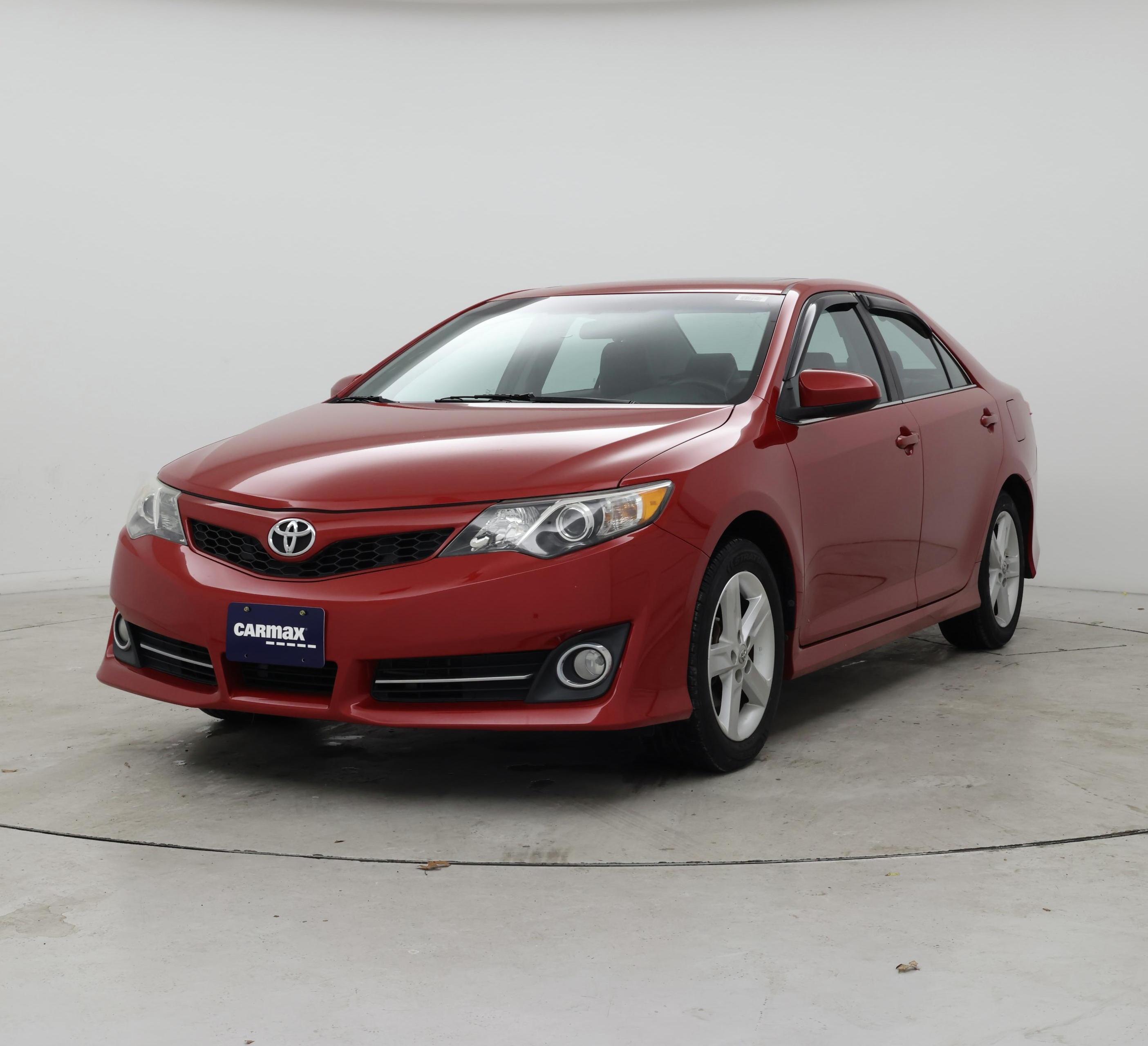 Thumbnail: 2014 Toyota Camry - 4