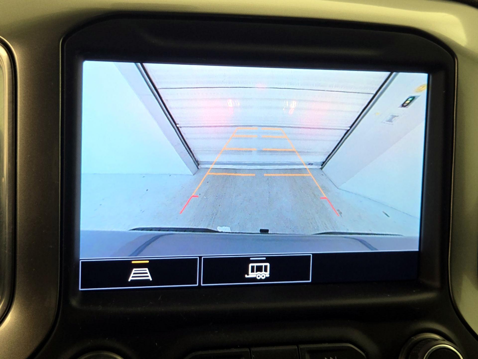 Thumbnail: 2021 Chevrolet Silverado 1500 - 14