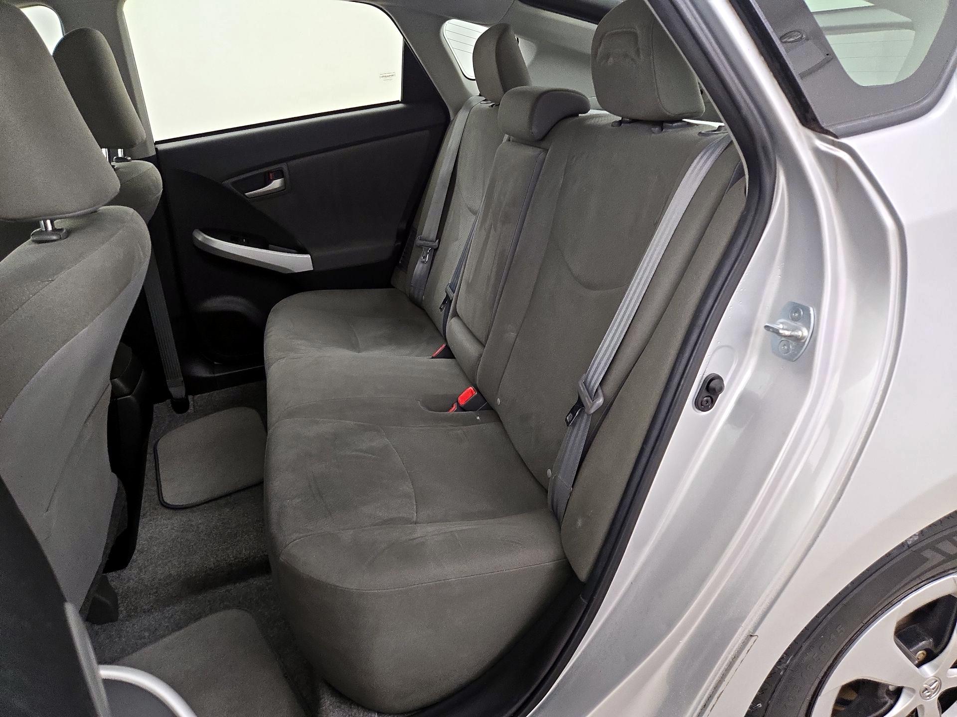 Thumbnail: 2015 Toyota Prius - 19