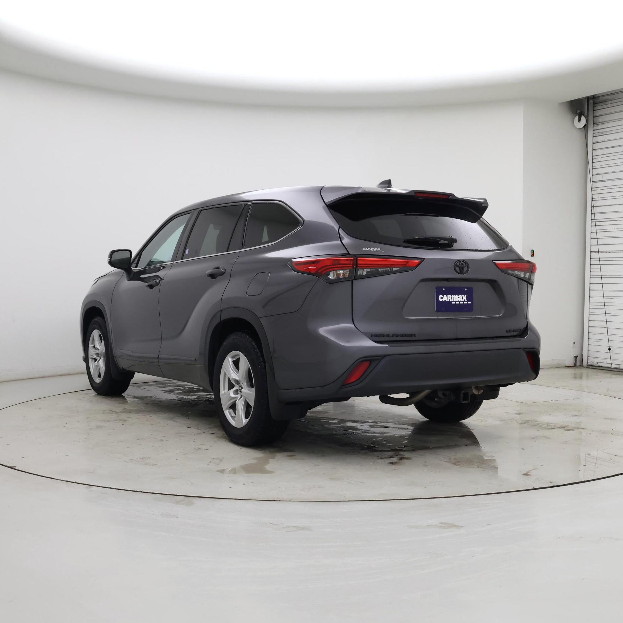 Thumbnail: 2022 Toyota Highlander - 2