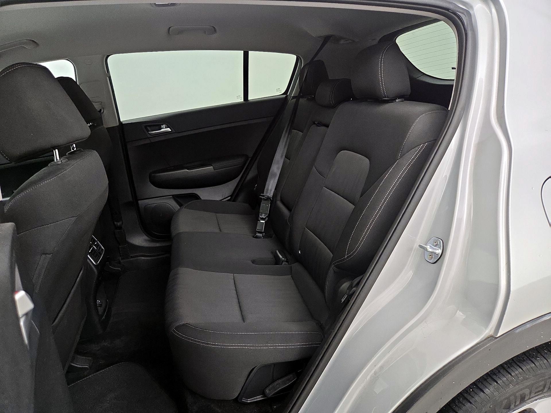 Thumbnail: 2020 Kia Sportage - 19