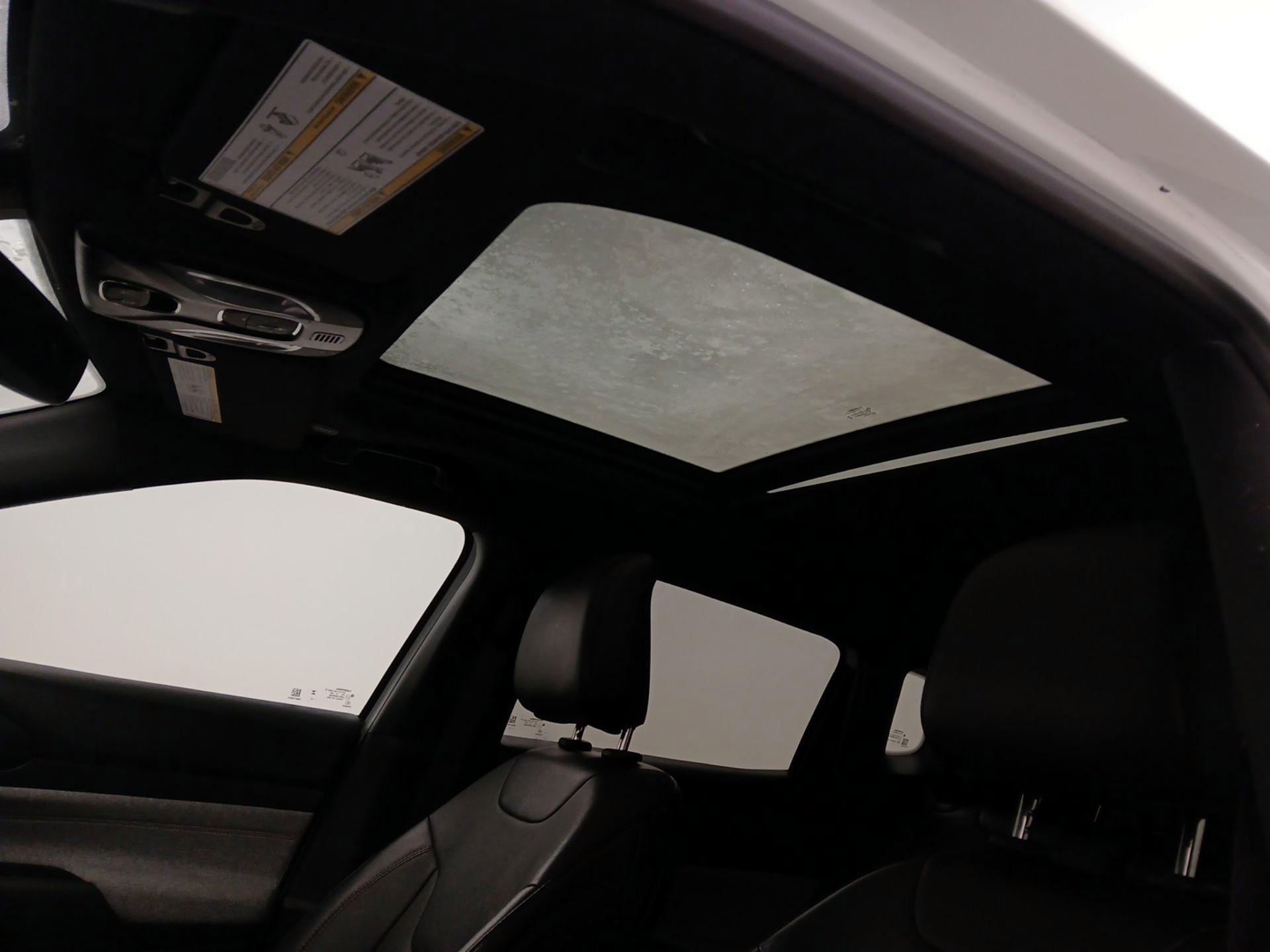 Thumbnail: 2023 Jeep Compass - 19