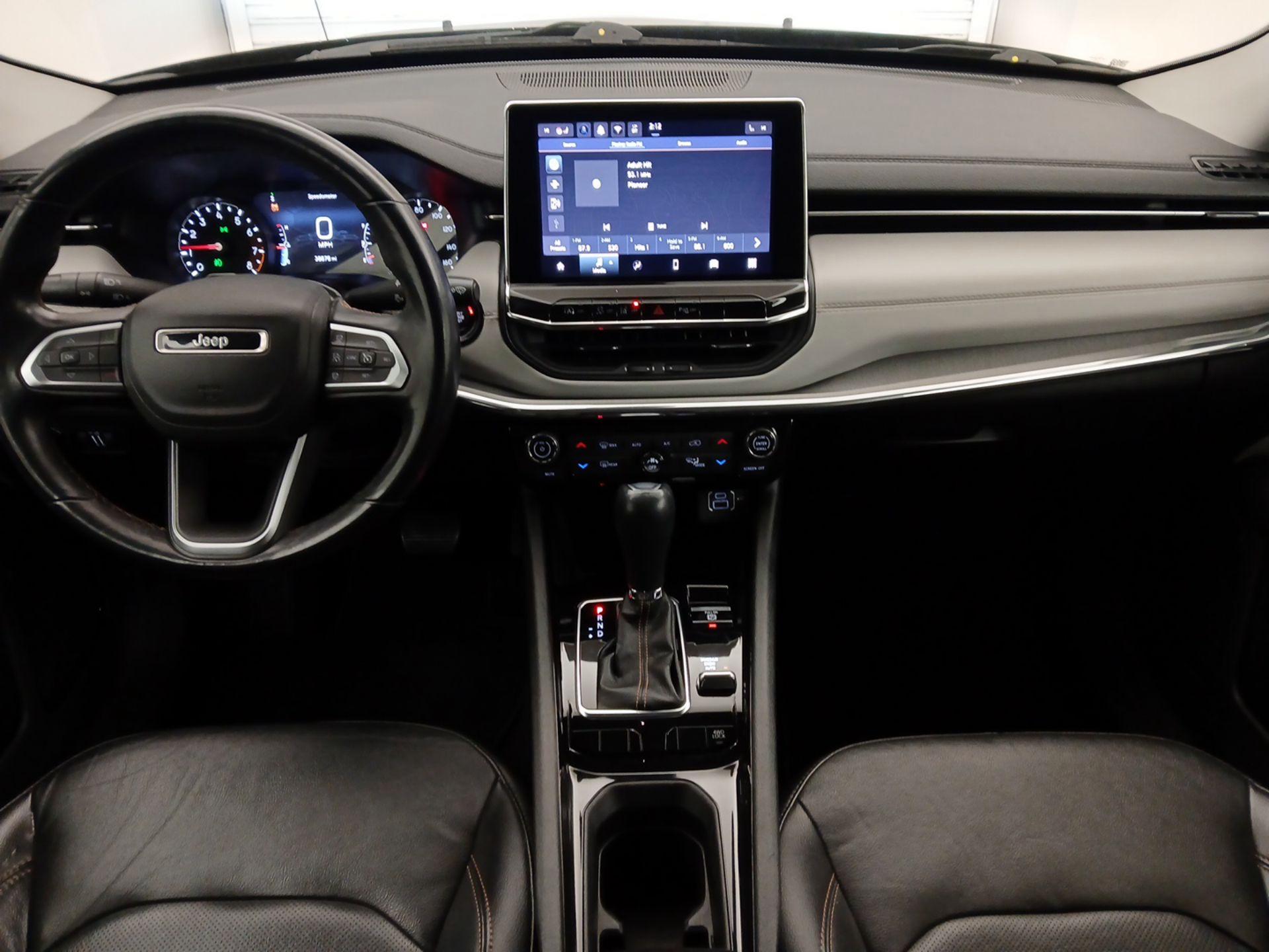 Thumbnail: 2022 Jeep Compass - 9