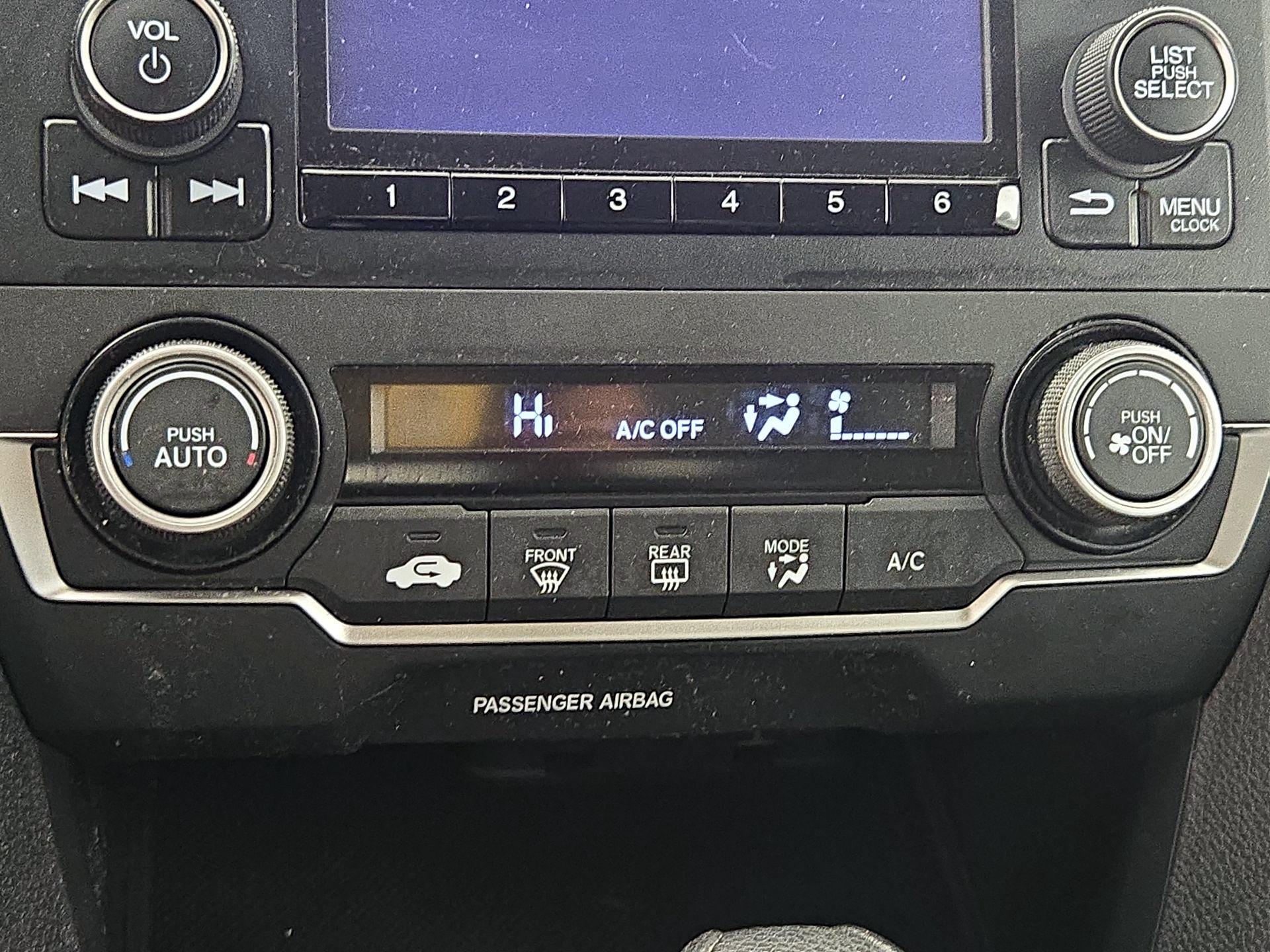 Thumbnail: 2018 Honda Civic - 16