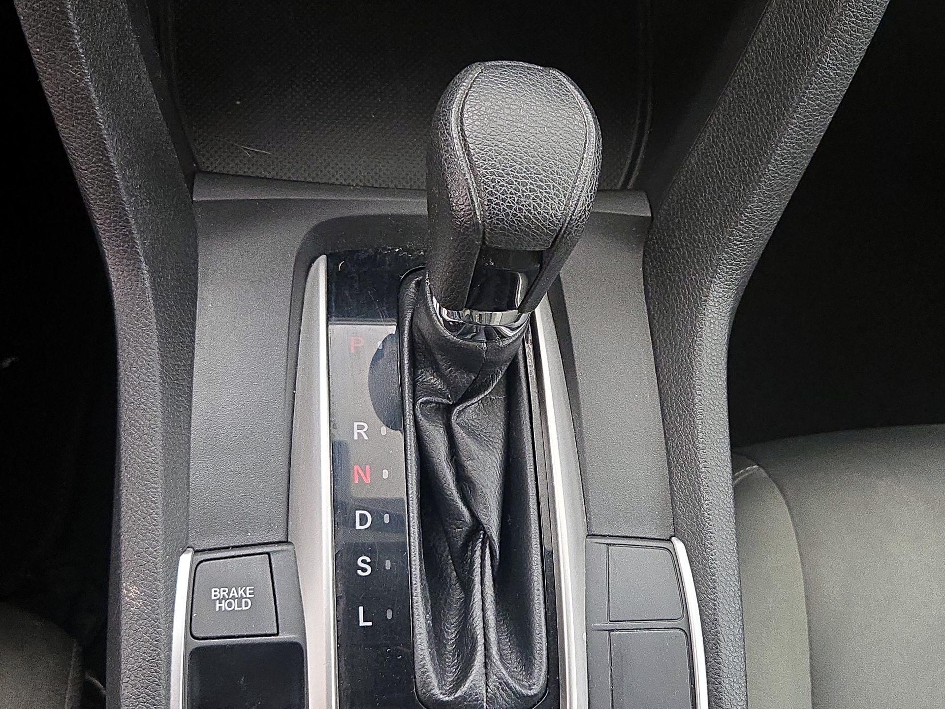 Thumbnail: 2018 Honda Civic - 17