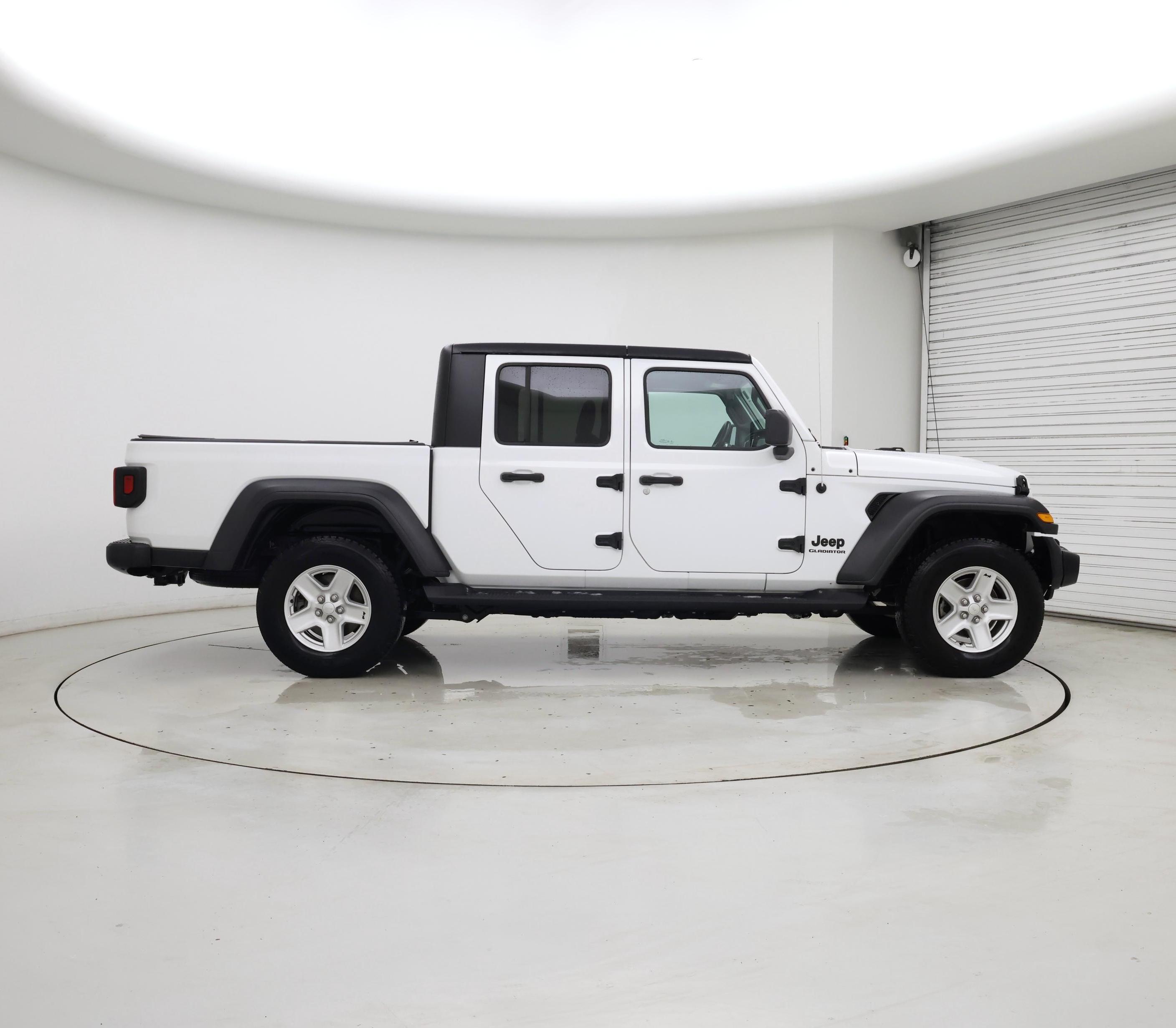 Thumbnail: 2020 Jeep Gladiator - 7