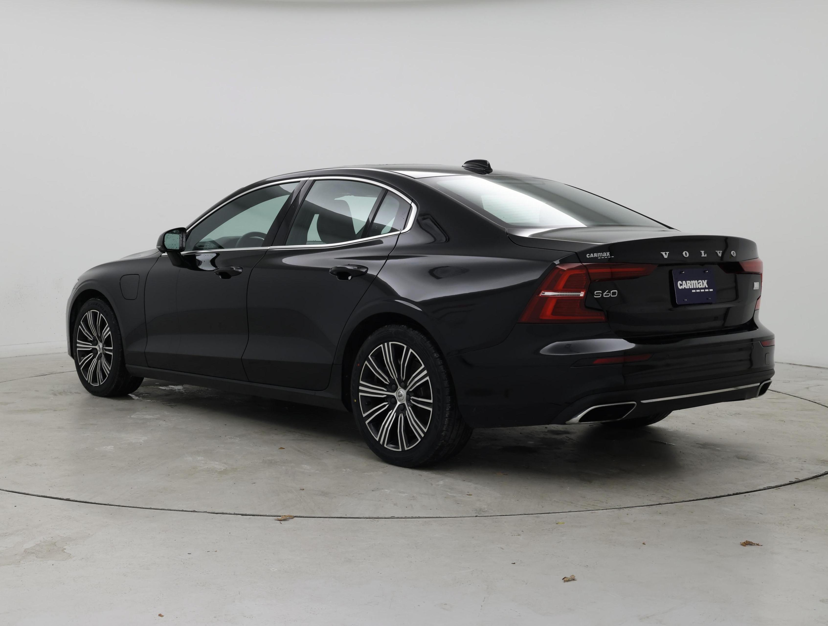 Thumbnail: 2021 Volvo S60 - 2