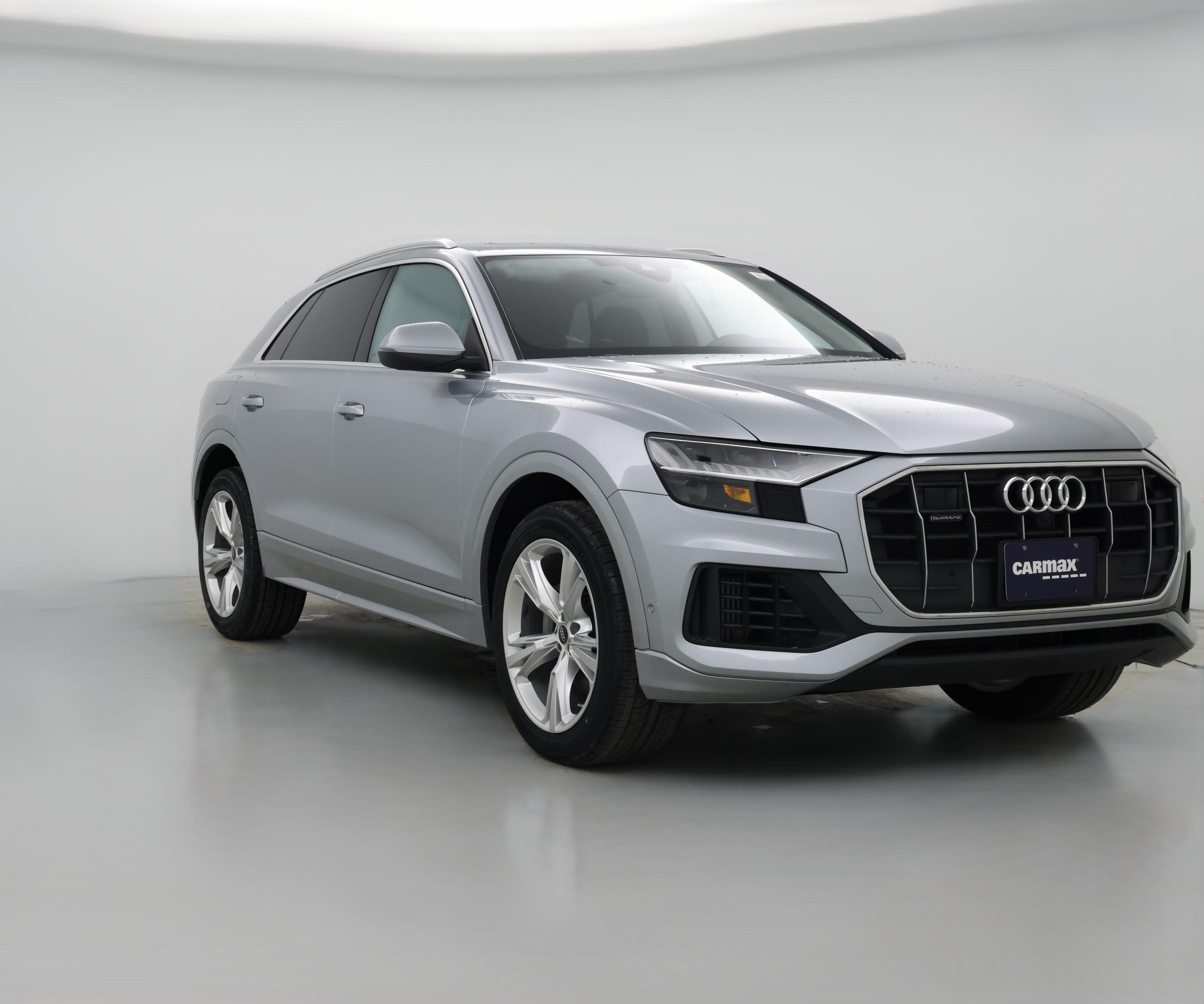 Thumbnail: 2023 Audi Q8 - 1