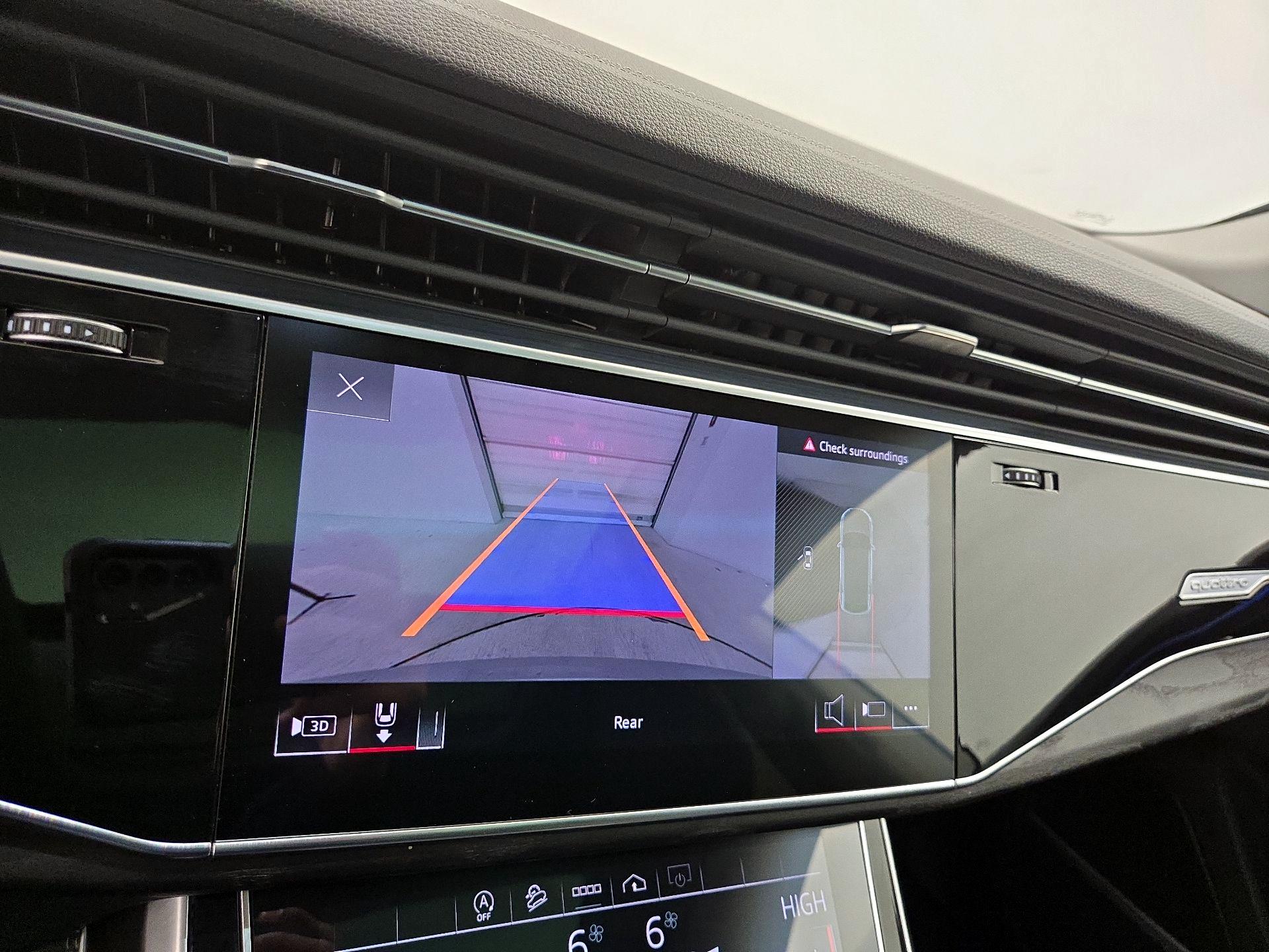 Thumbnail: 2023 Audi Q8 - 15