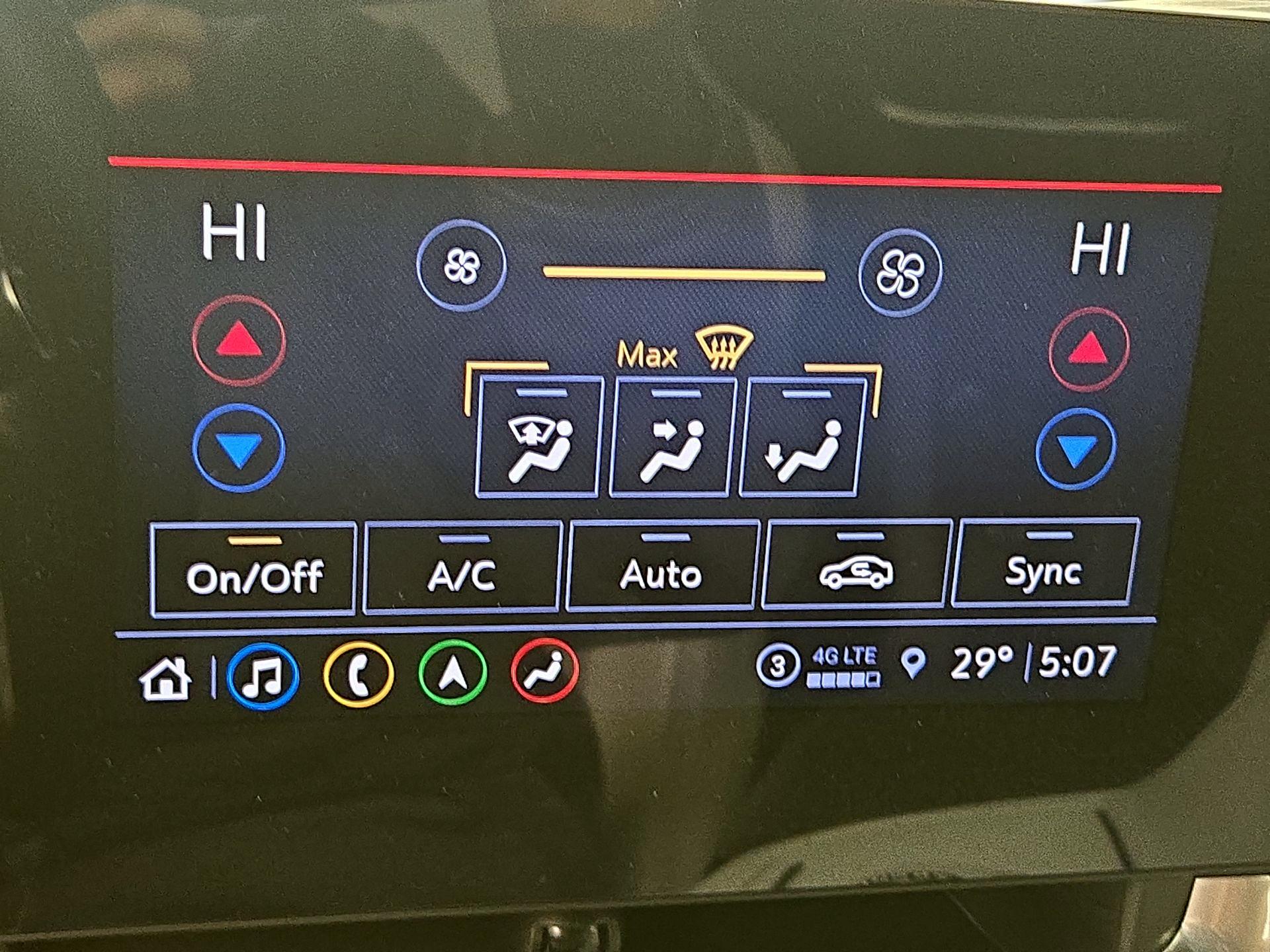 Thumbnail: 2022 Chevrolet Corvette - 17