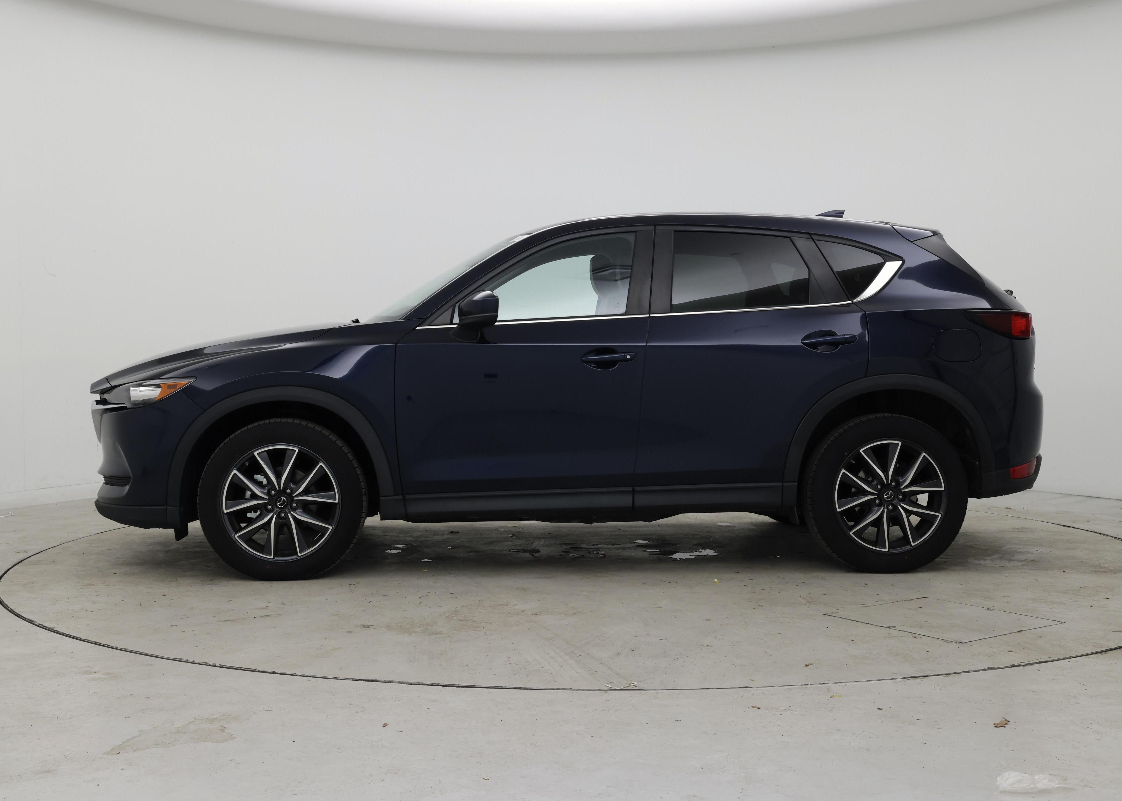 Thumbnail: 2018 Mazda CX-5 - 3