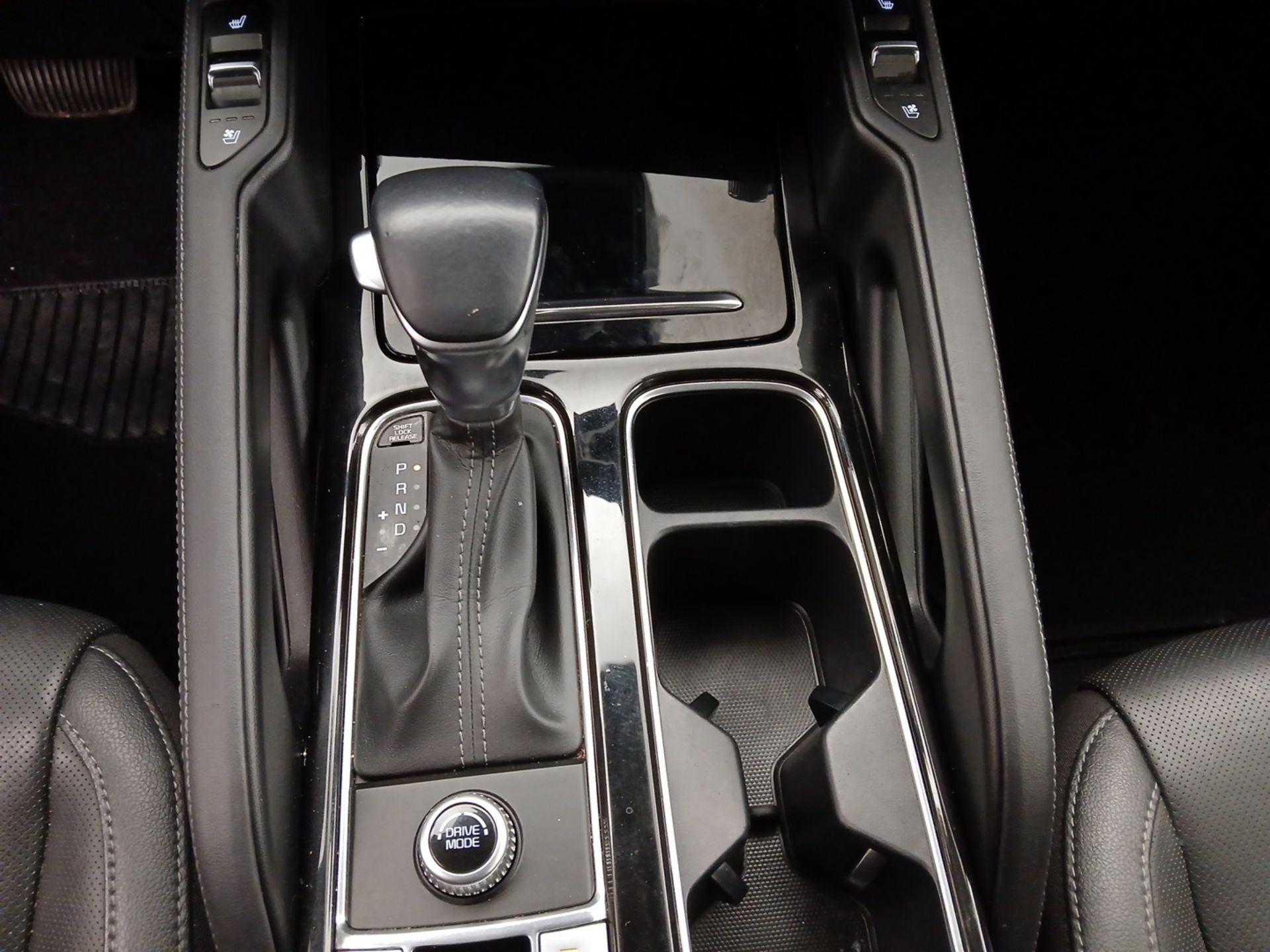 Thumbnail: 2023 Kia Telluride - 18