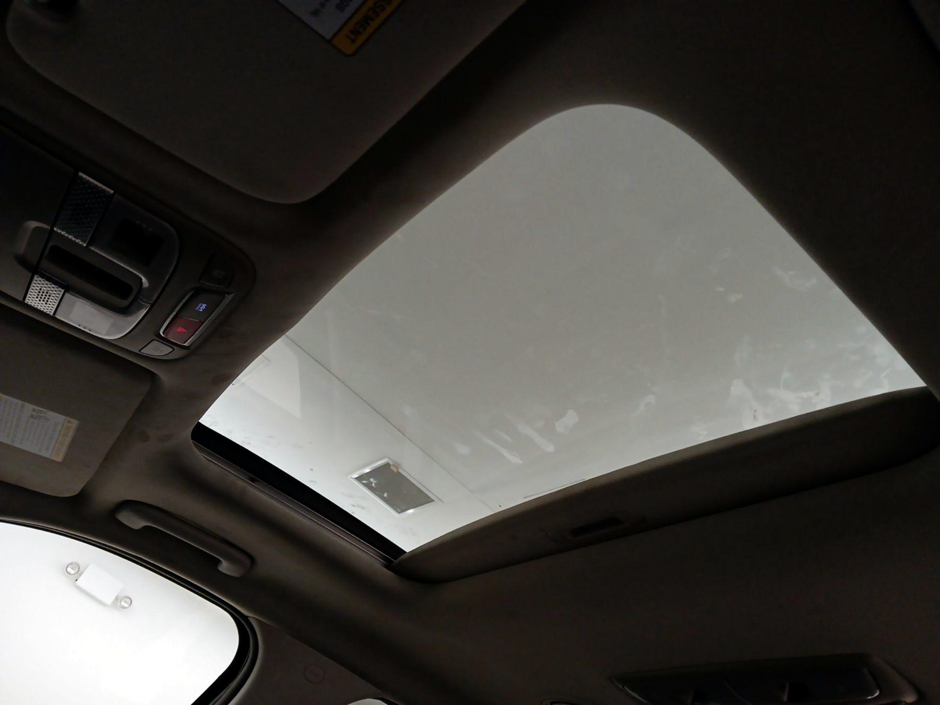 Thumbnail: 2023 Kia Telluride - 20