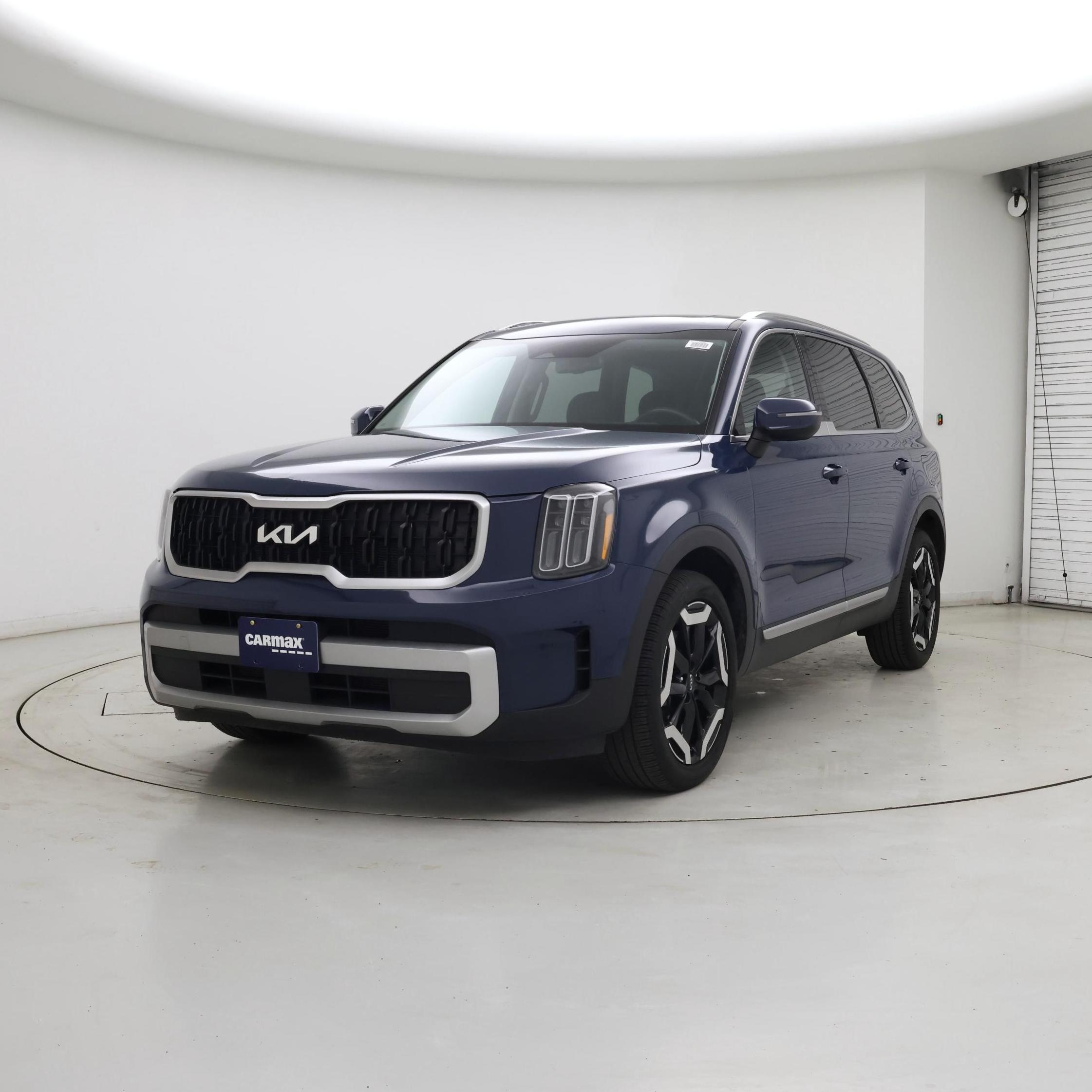 Thumbnail: 2023 Kia Telluride - 4