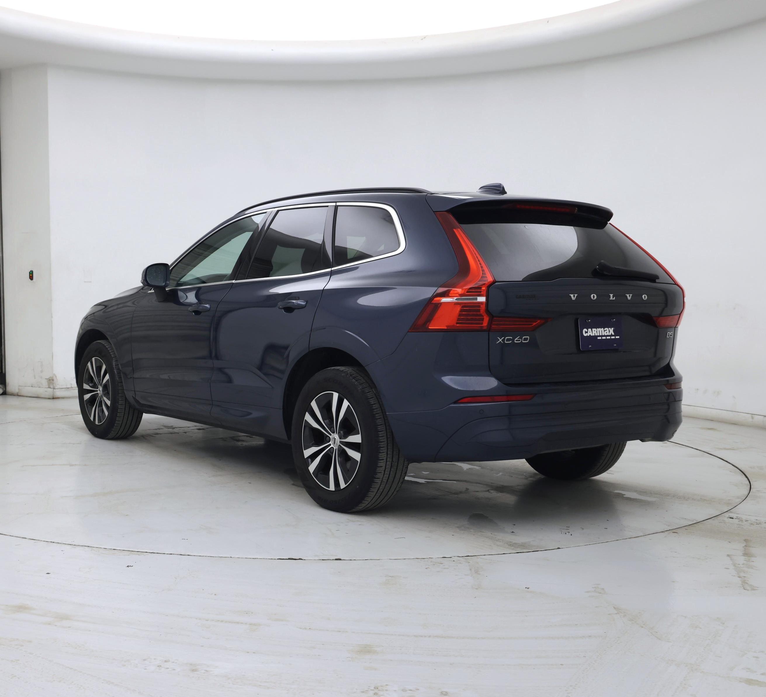 Thumbnail: 2023 Volvo XC60 - 2