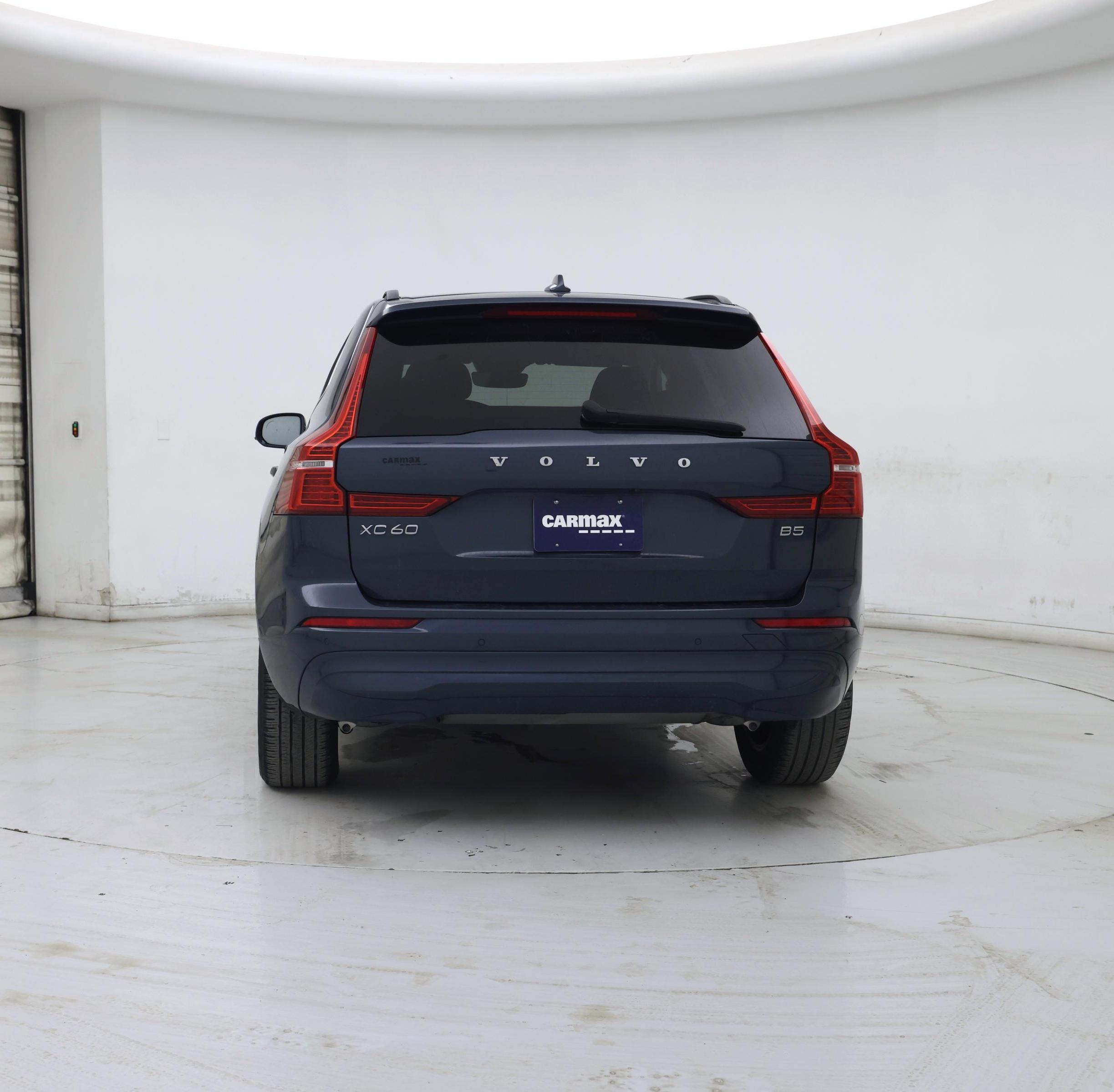 Thumbnail: 2023 Volvo XC60 - 6