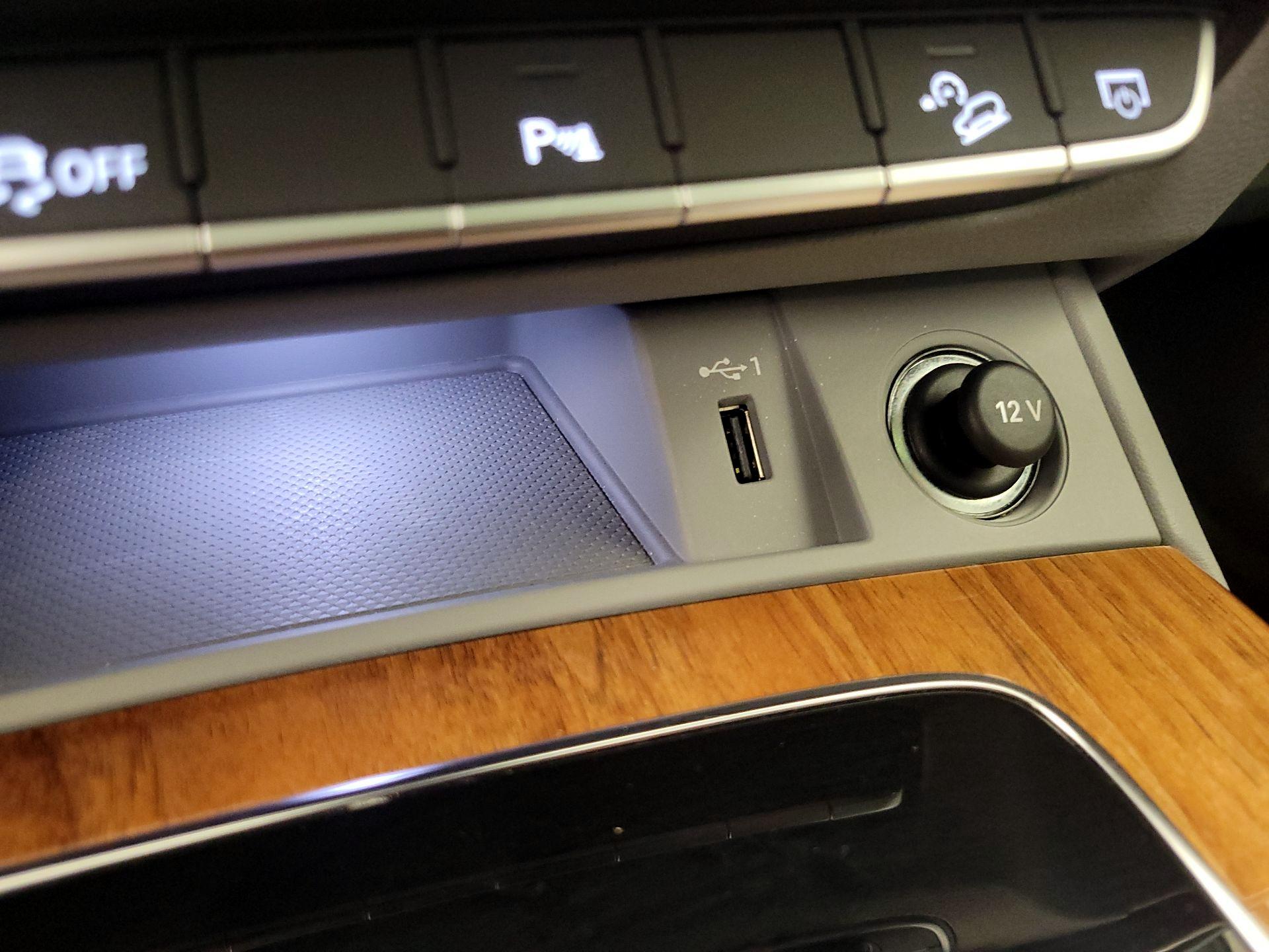 Thumbnail: 2022 Audi Q5 - 19