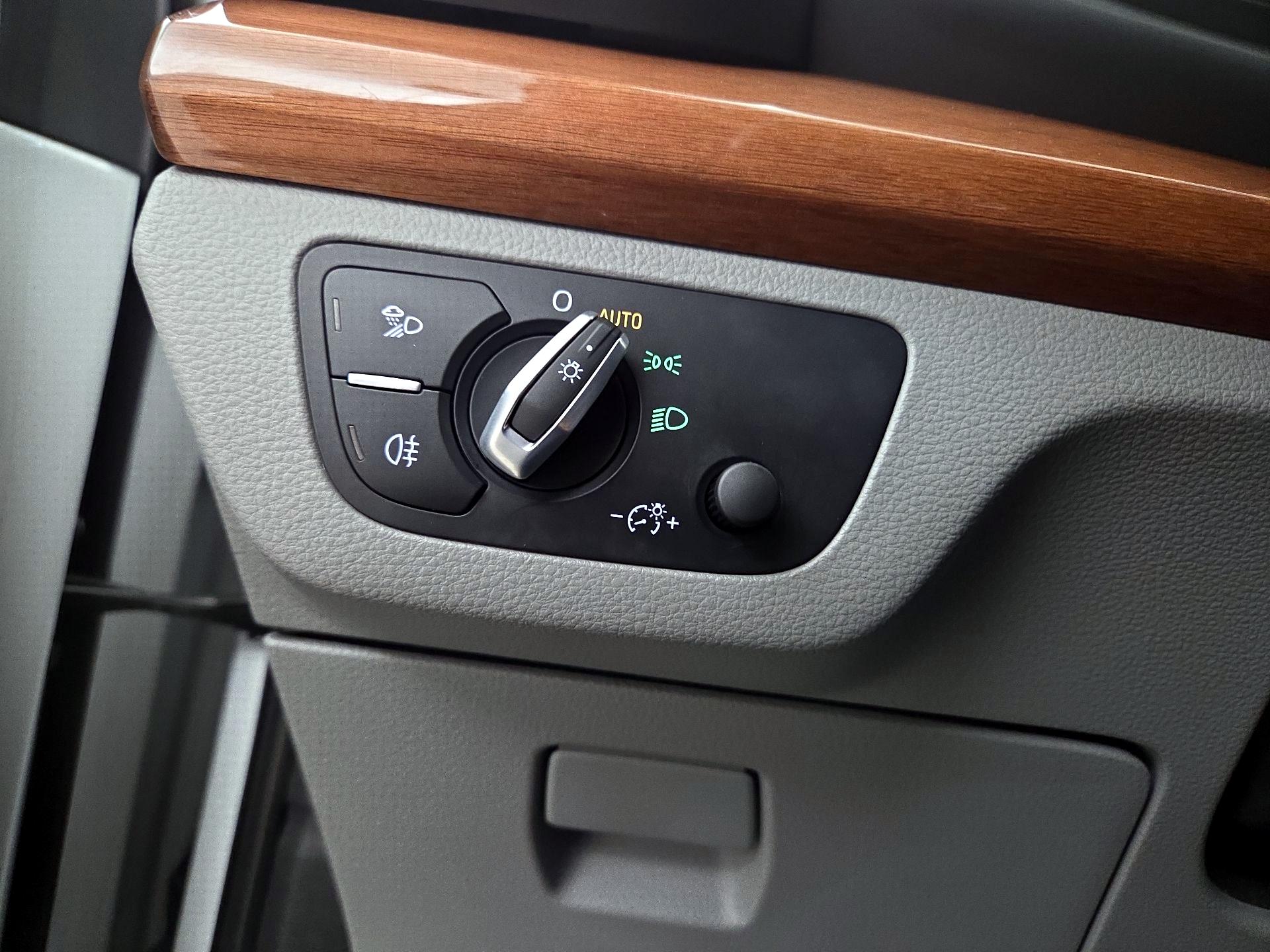 Thumbnail: 2022 Audi Q5 - 13